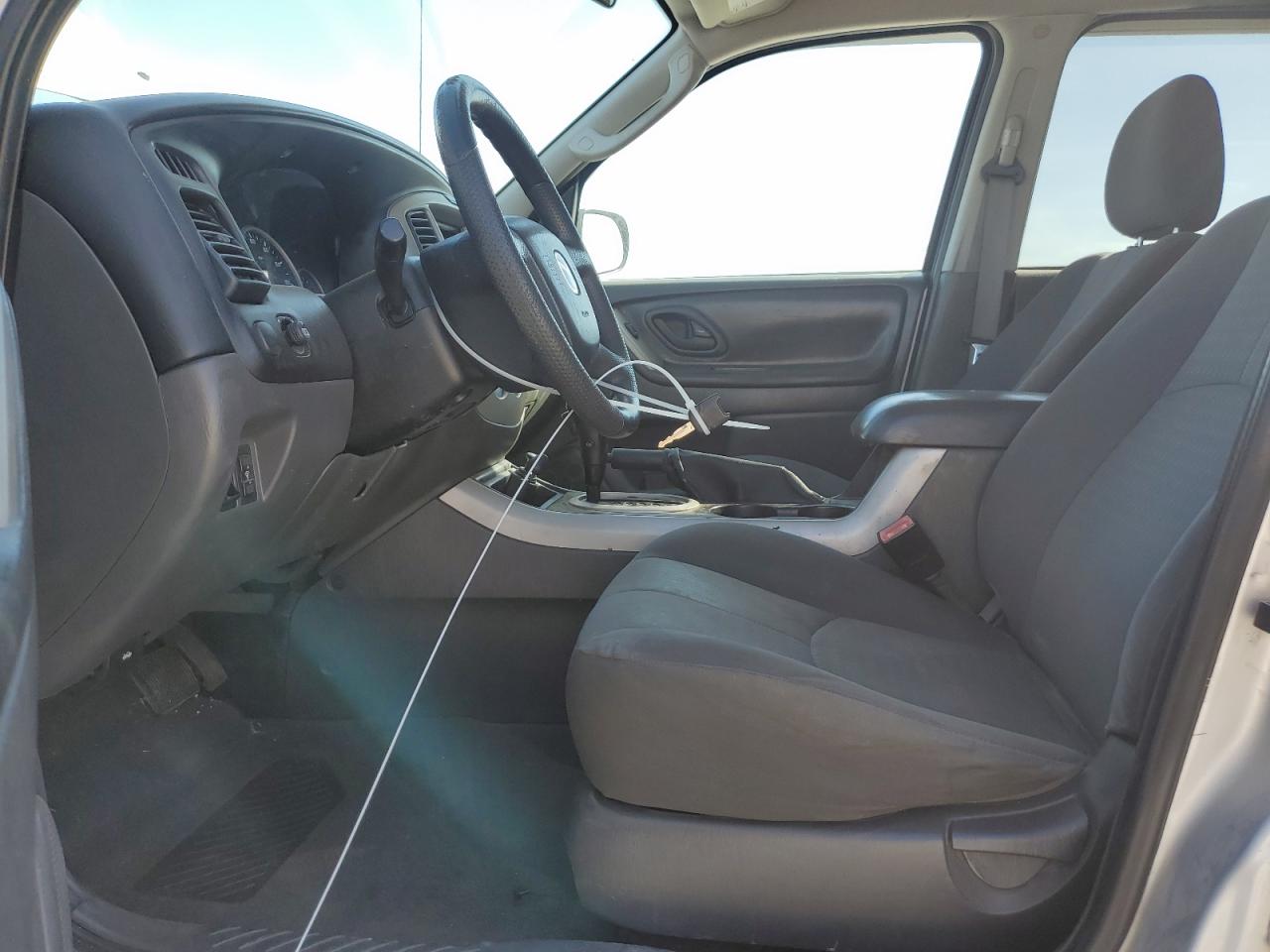 2006 Mazda Tribute - Image 7