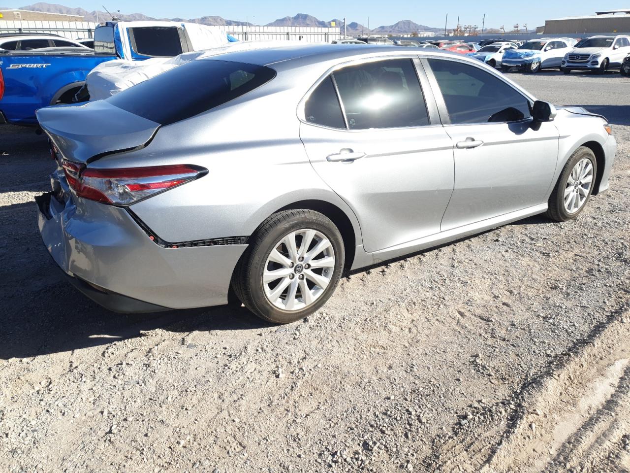 2018 Toyota Camry - Image 3