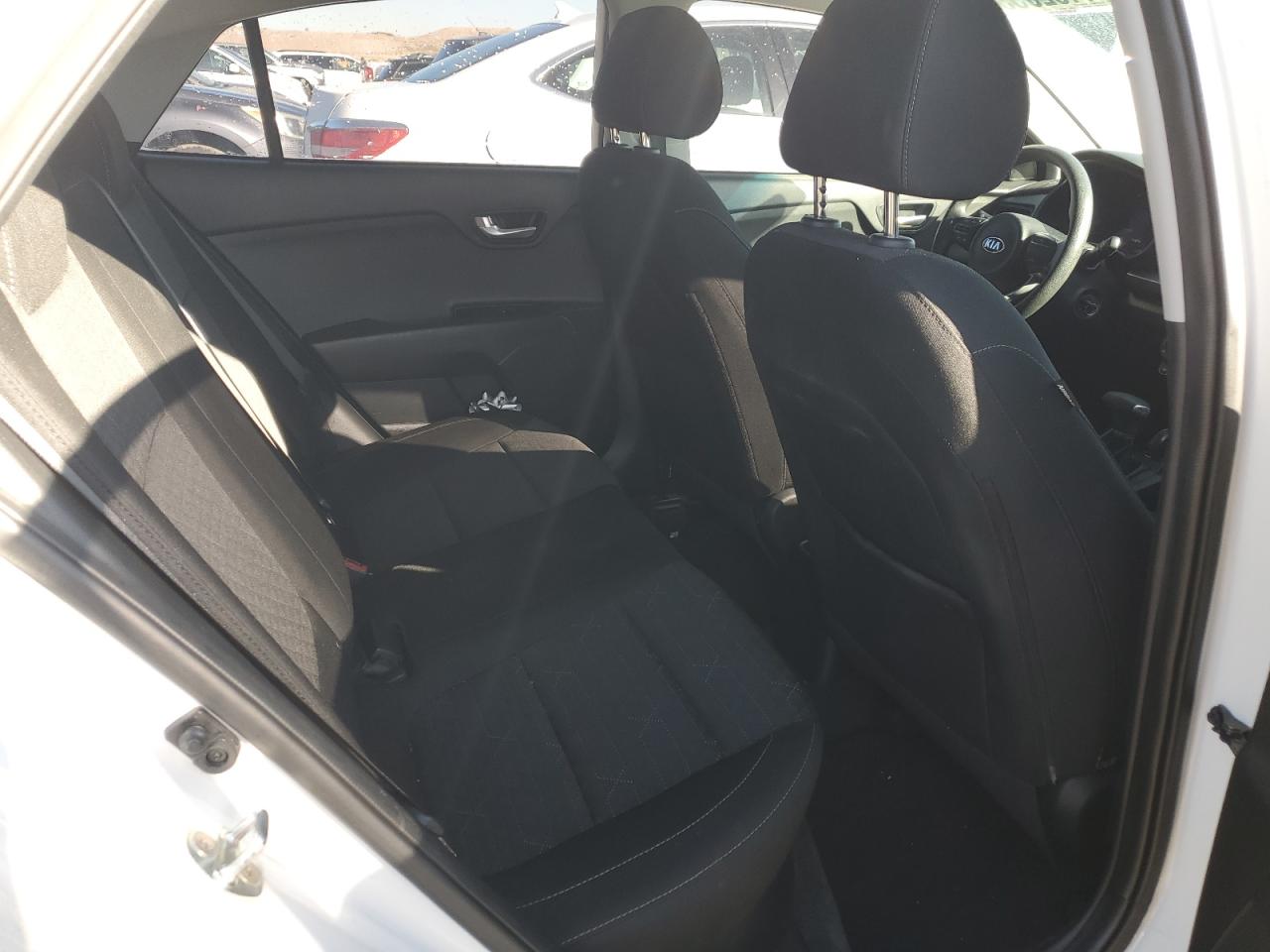 2020 Kia Rio - Image 10