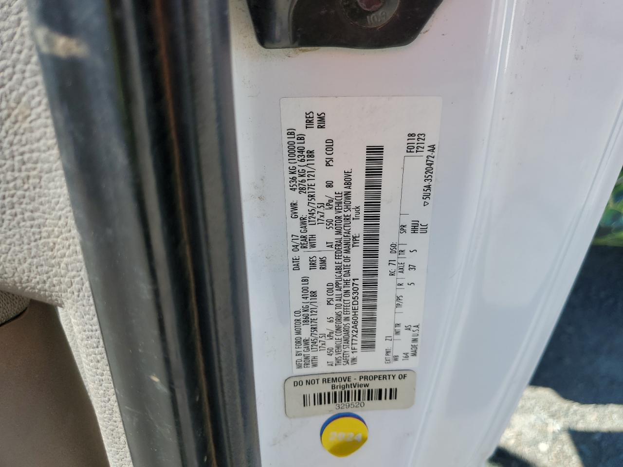 2017 Ford F250 - Image 12
