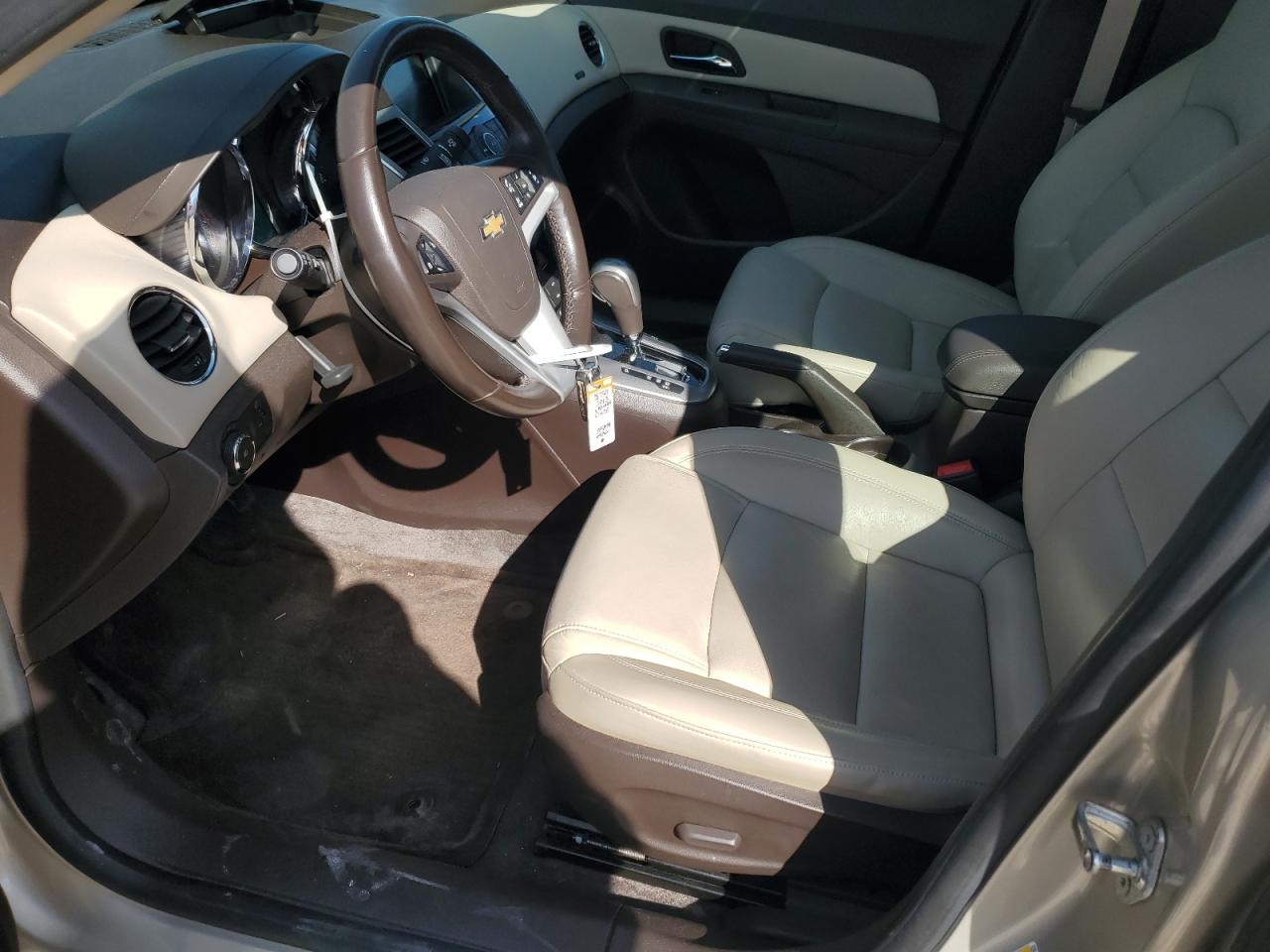 2013 Chevrolet Cruze - Image 7