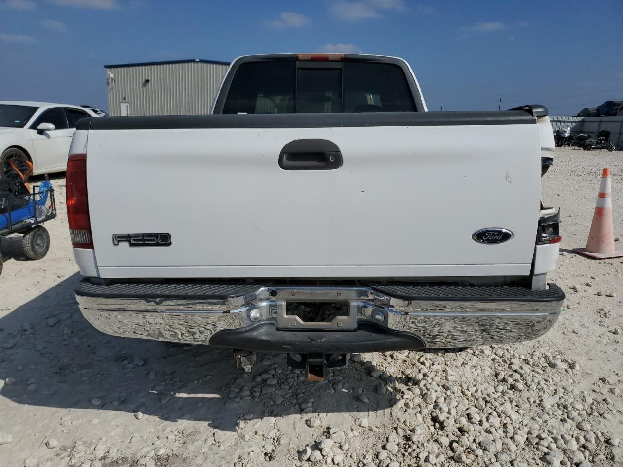 1999 Ford F250 - Image 6