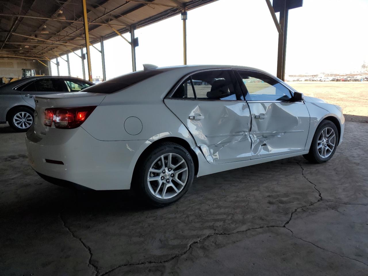2015 Chevrolet Malibu - Image 3