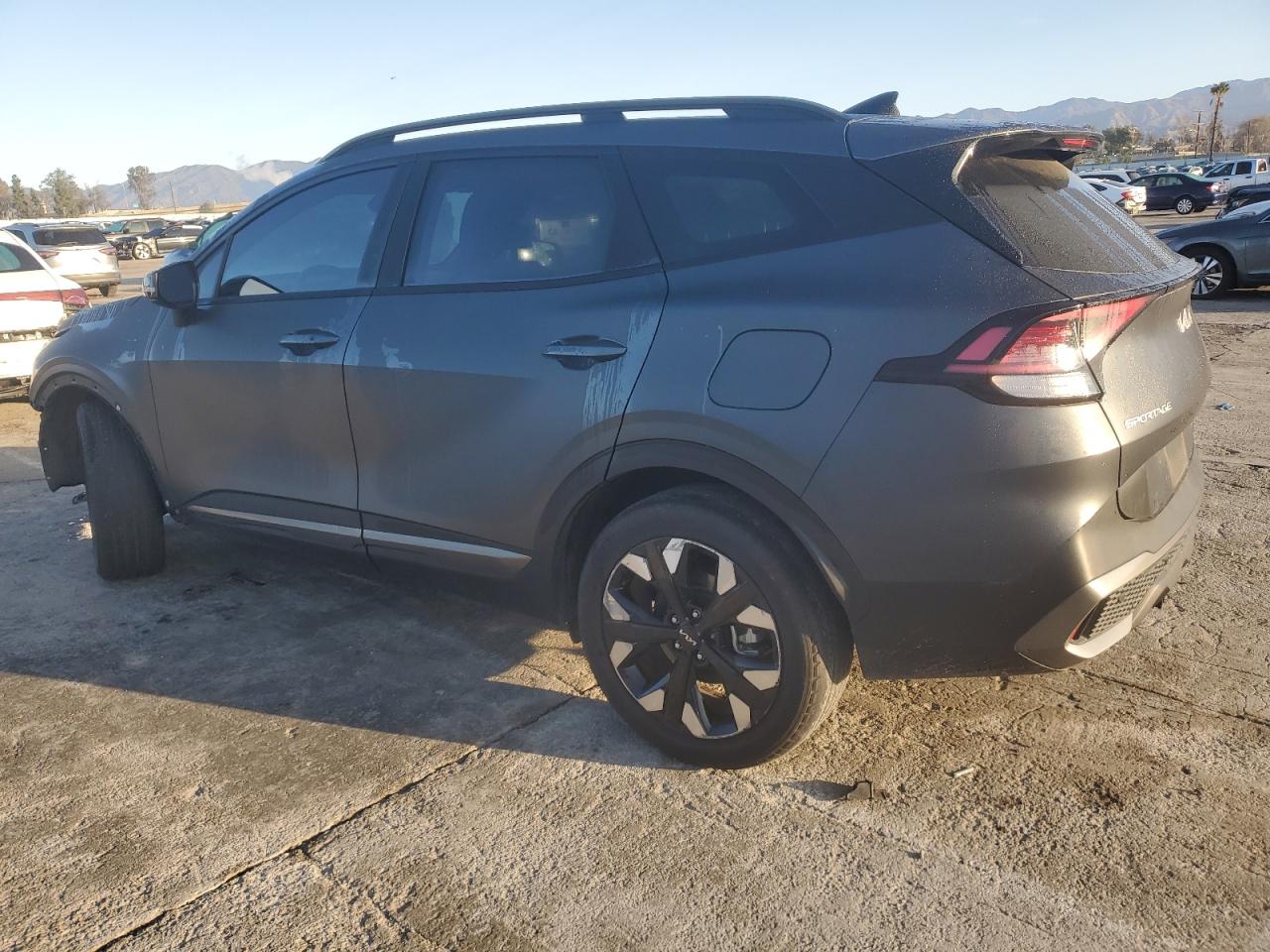 2023 Kia Sportage - Image 2