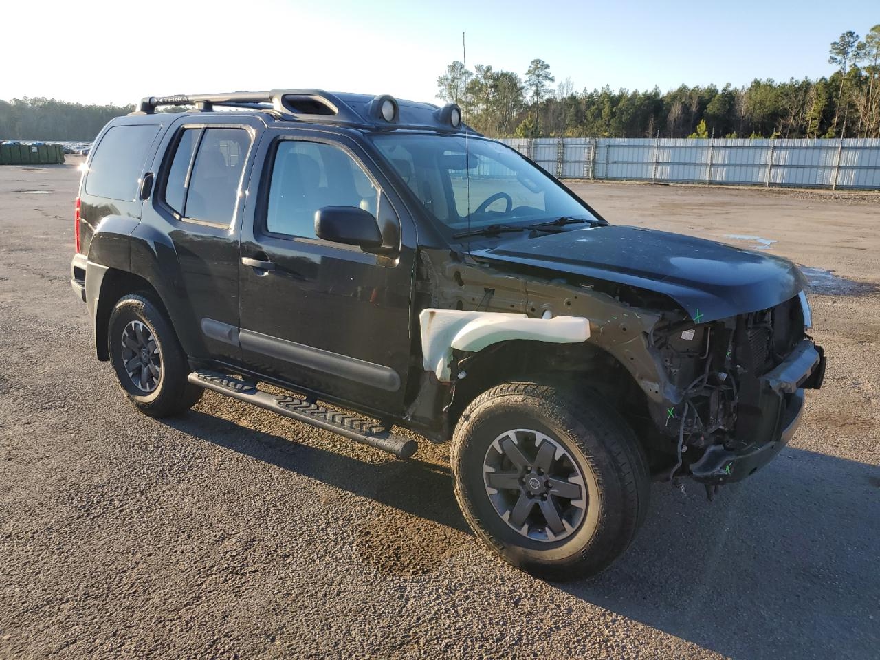 2015 Nissan XTerra - Image 4