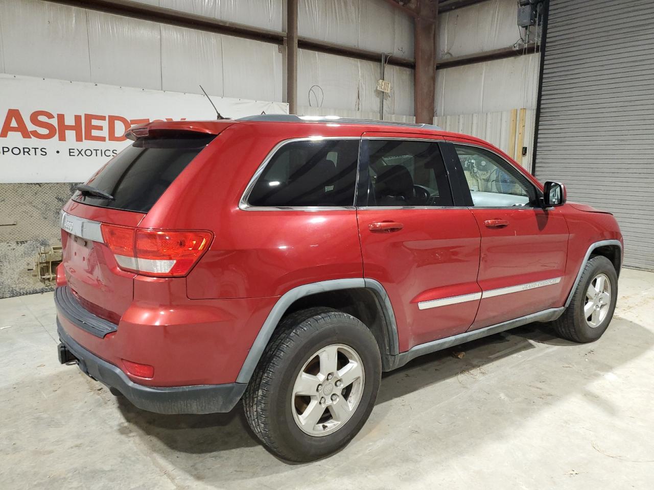 2011 Jeep Grand Cherokee - Image 3