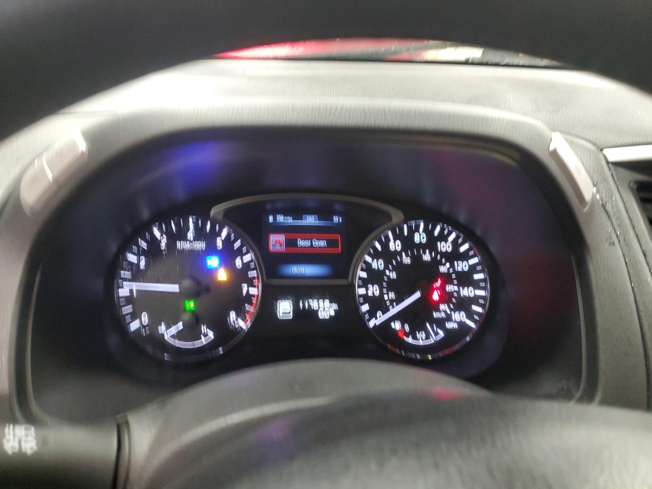 2014 Nissan Pathfinder - Image 9
