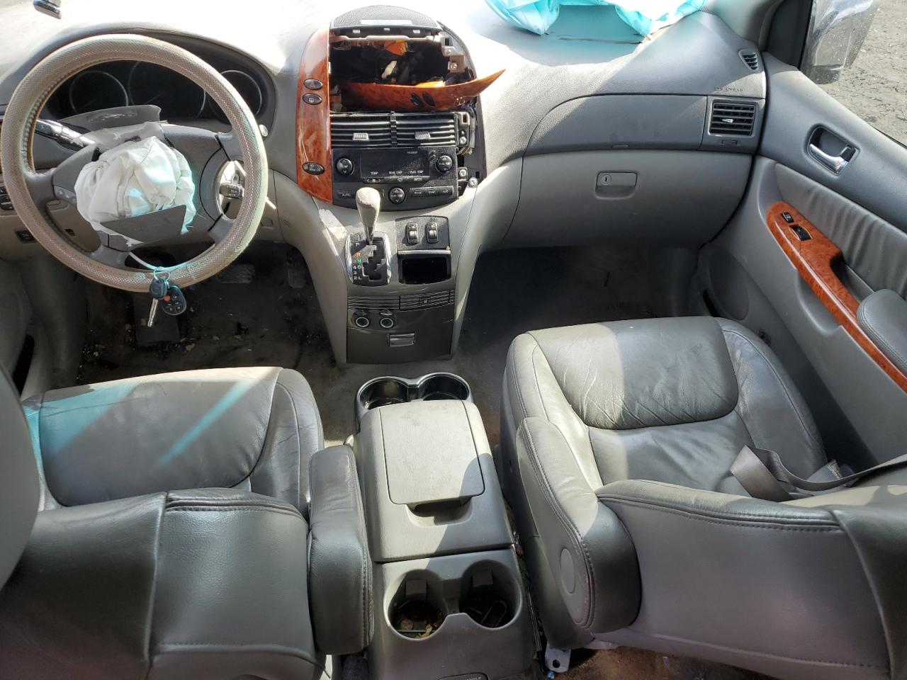2006 Toyota Sienna - Image 8