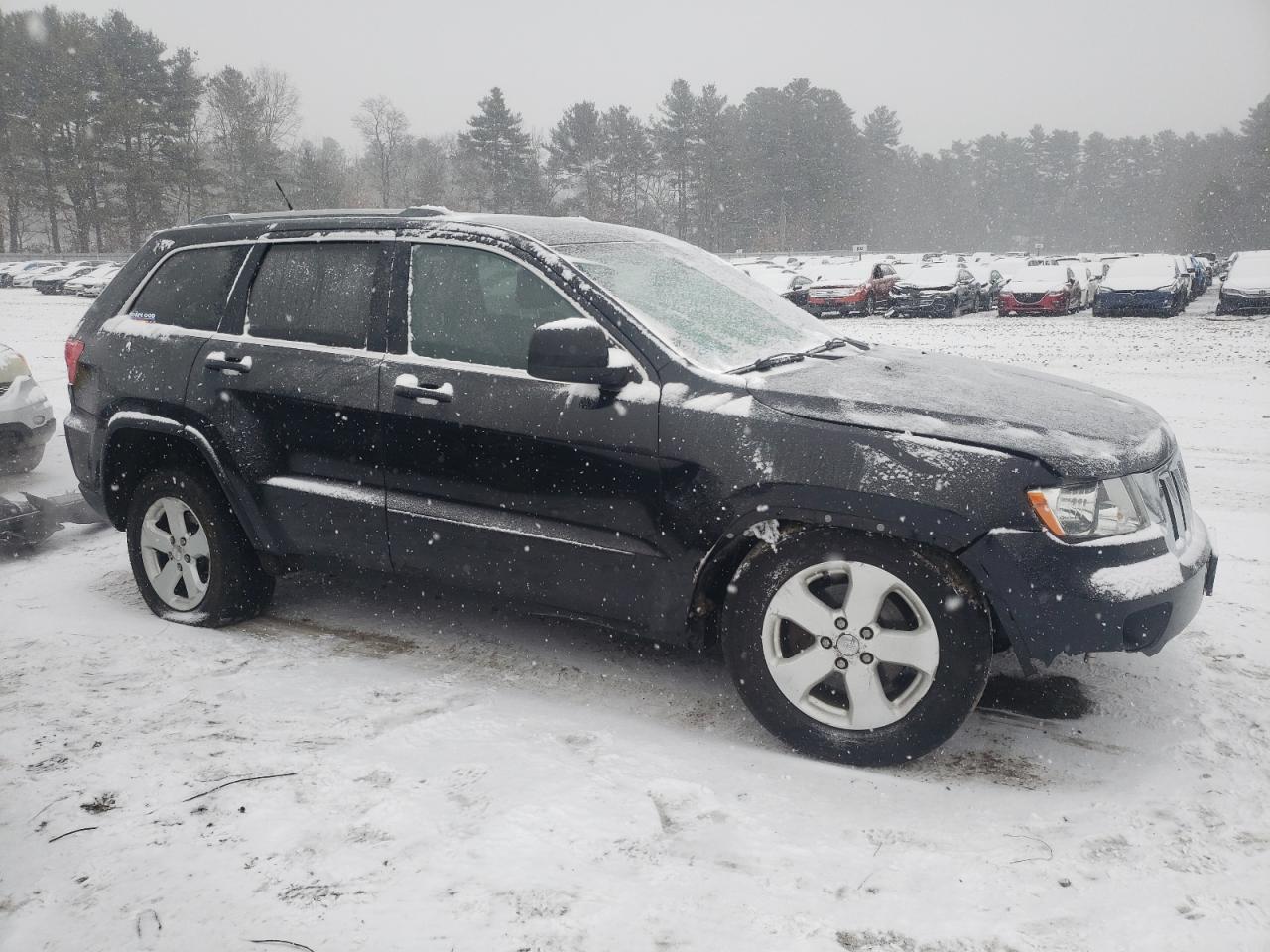 2012 Jeep Grand Cherokee - Image 4