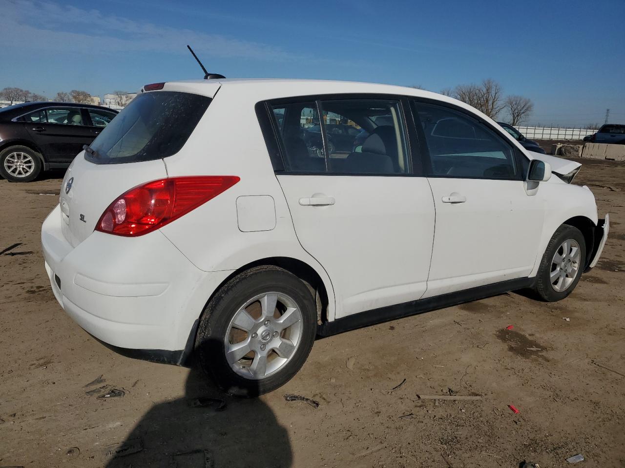 2008 Nissan Versa - Image 3