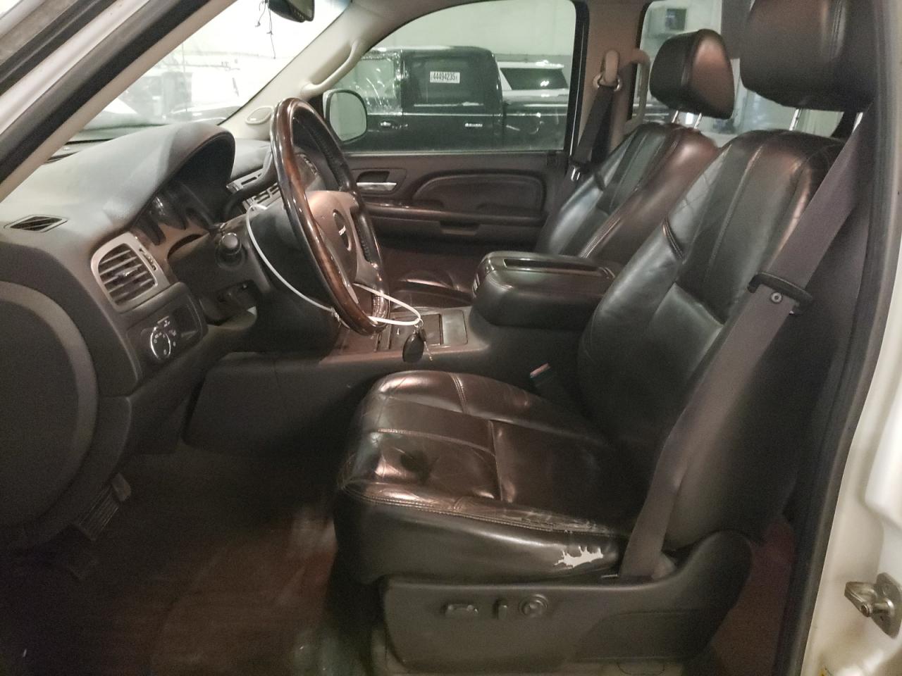 2009 GMC Sierra - Image 7