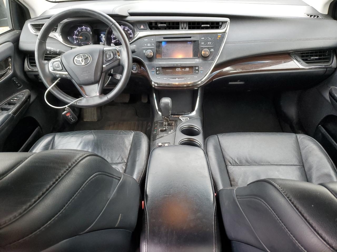 2013 Toyota Avalon - Image 8