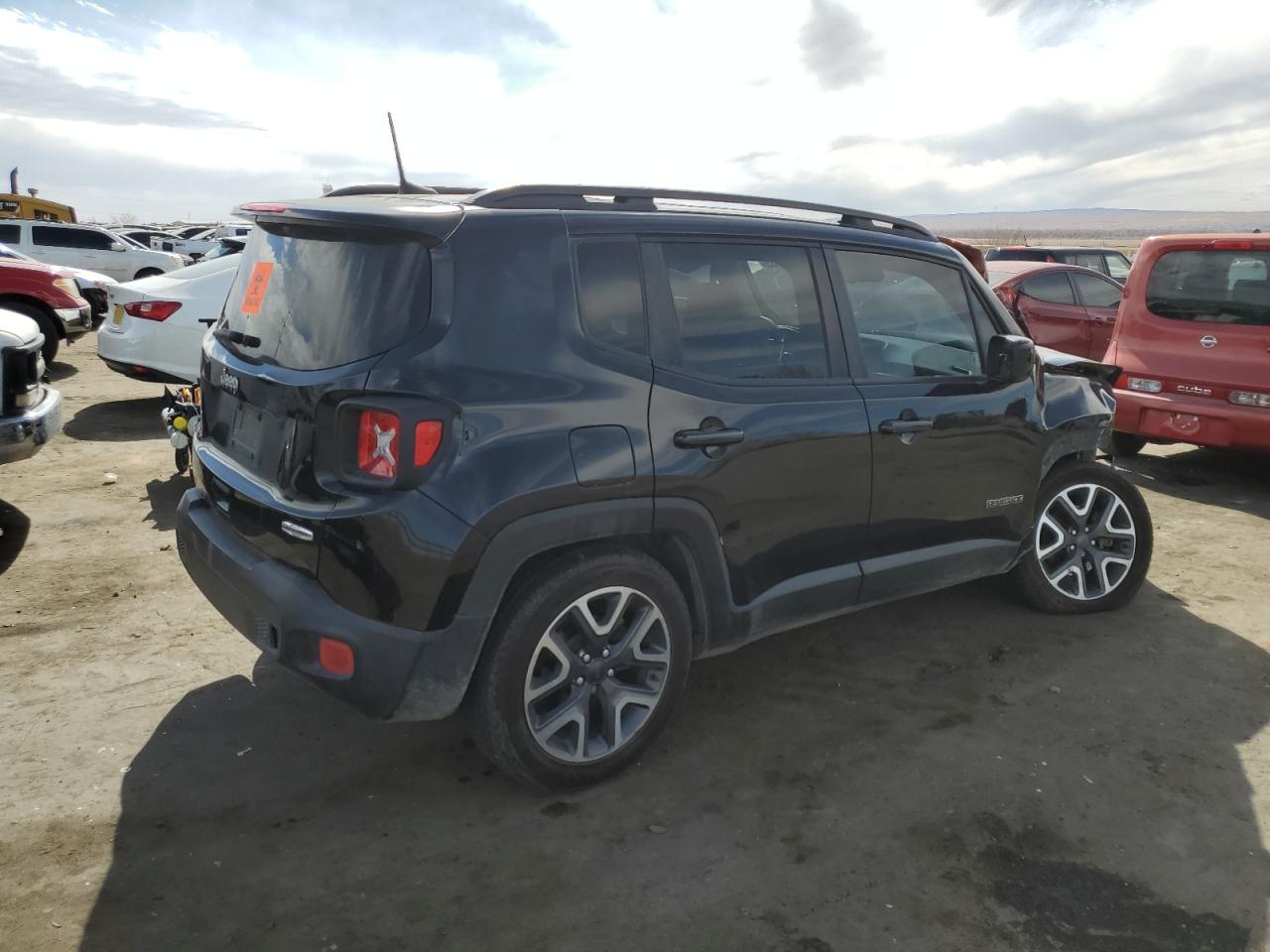 2018 Jeep Renegade - Image 3