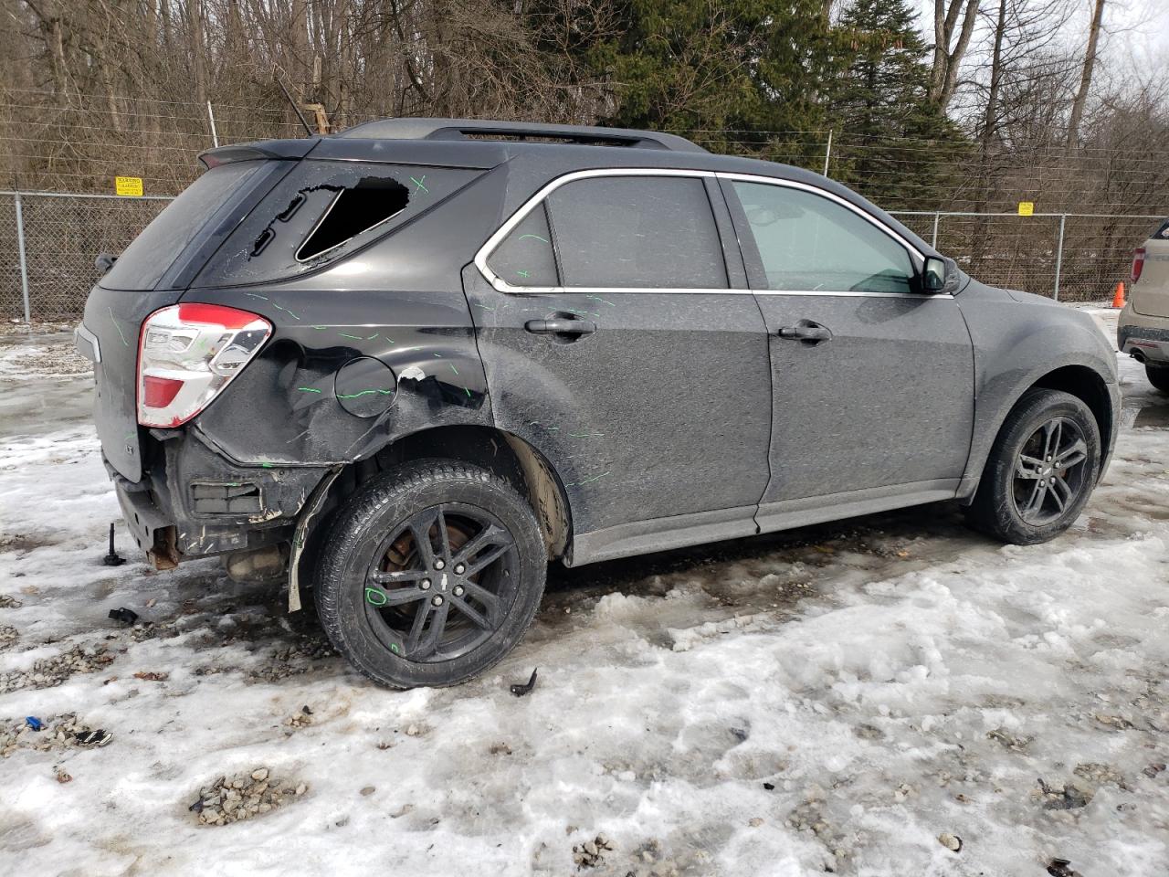 2017 Chevrolet Equinox - Image 3