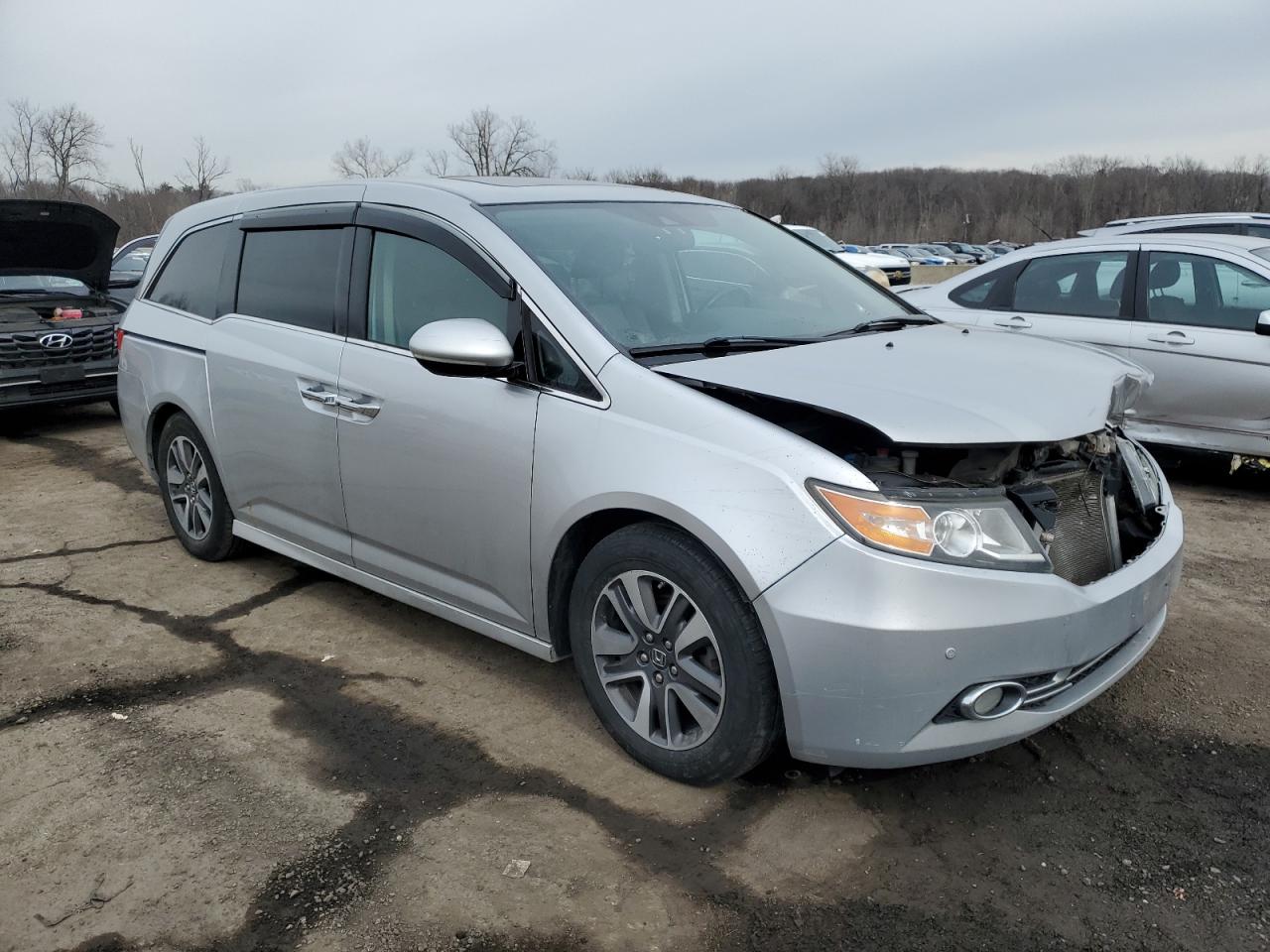2014 Honda Odyssey - Image 4