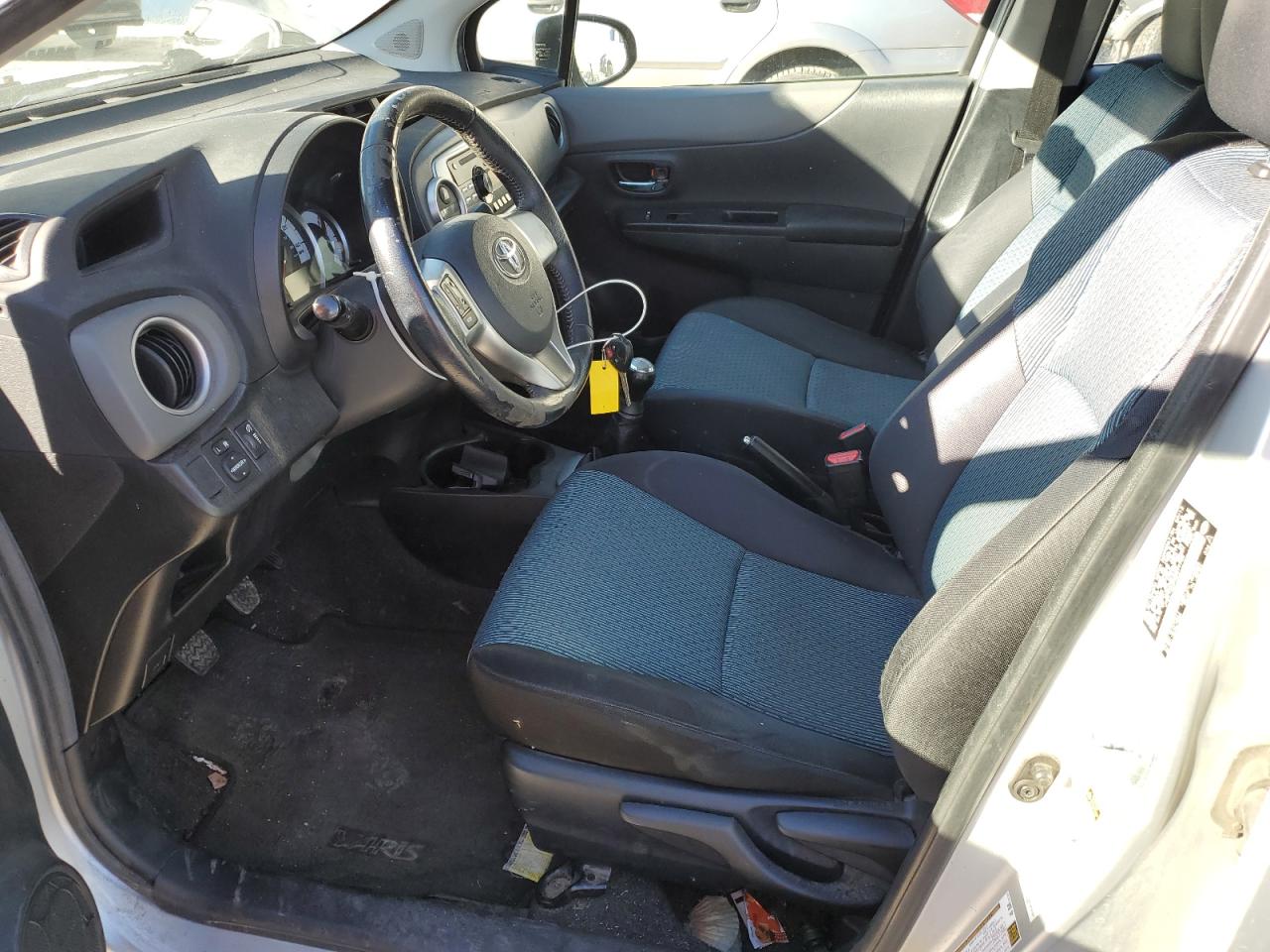 2014 Toyota Yaris - Image 7
