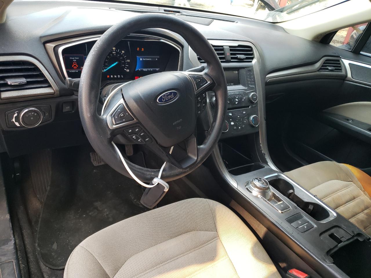 2017 Ford Fusion - Image 8
