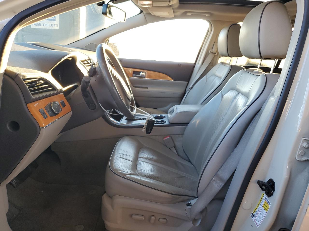 2015 Lincoln MKX - Image 7