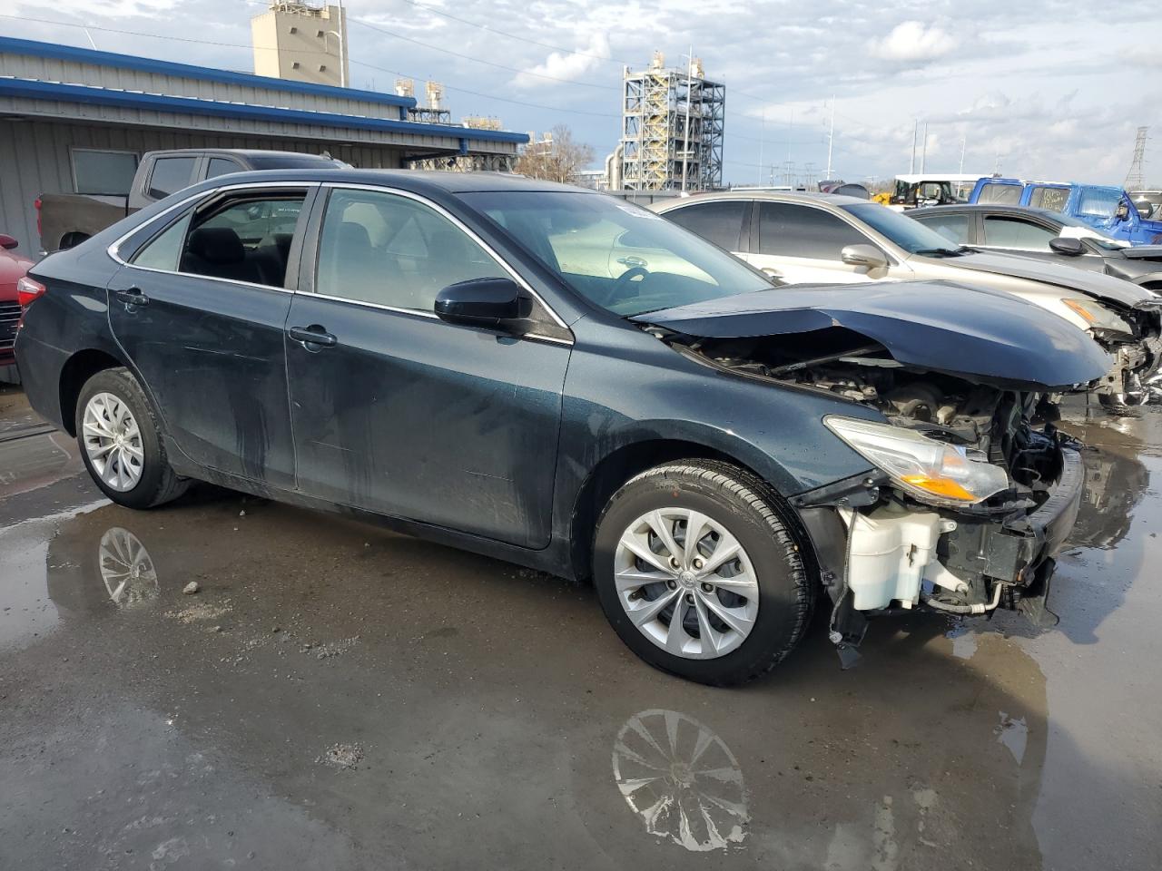 2015 Toyota Camry - Image 4