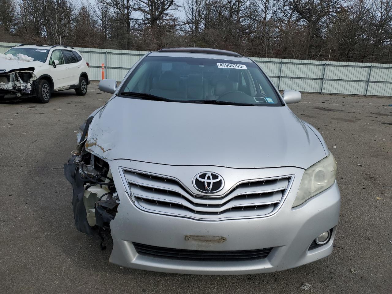 2010 Toyota Camry - Image 5