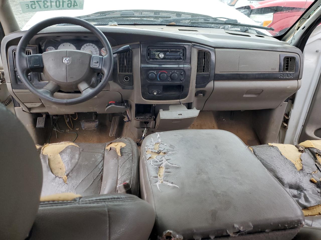 2004 Dodge RAM - Image 8