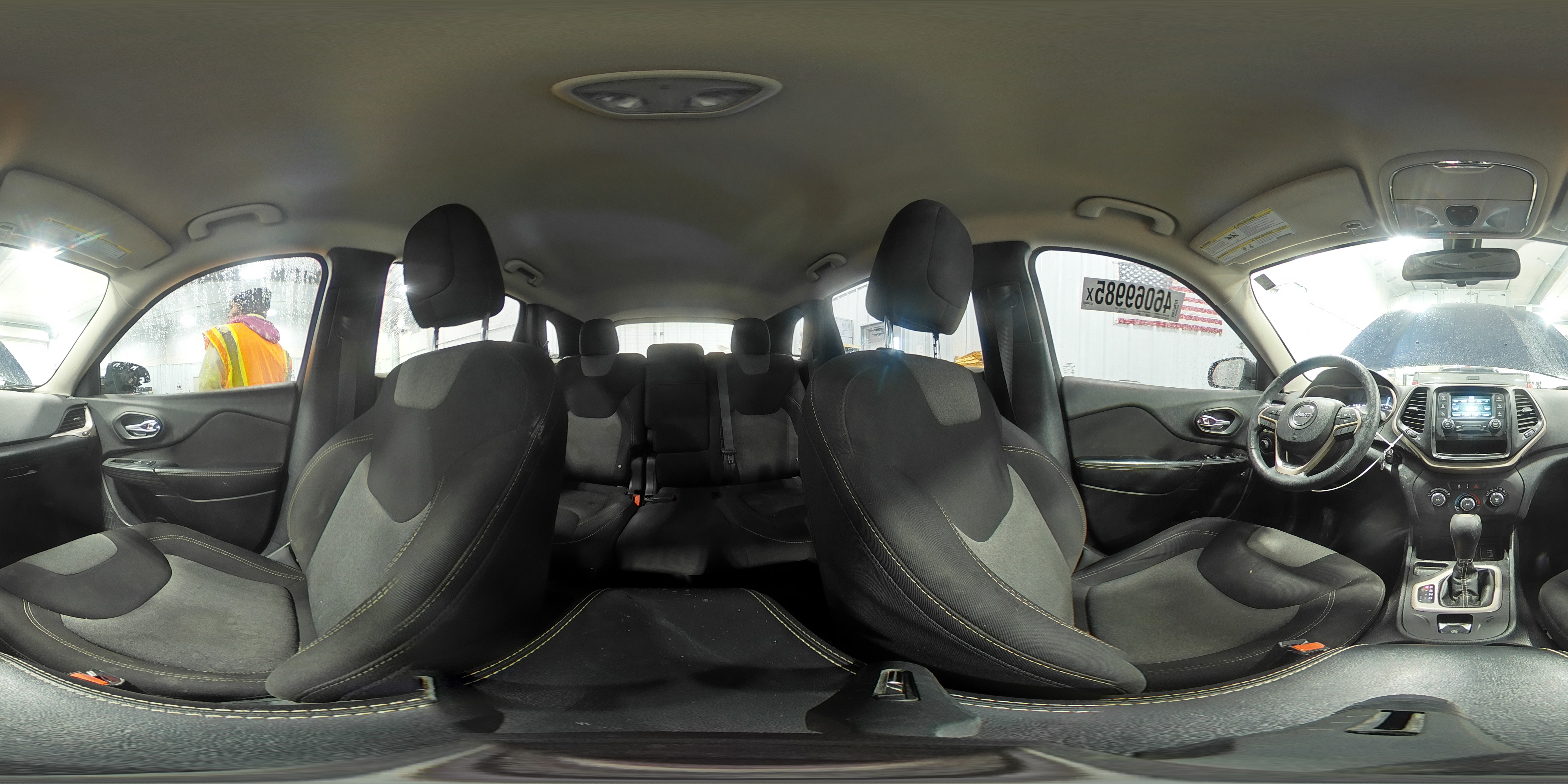 2016 Jeep Grand Cherokee - Image 16