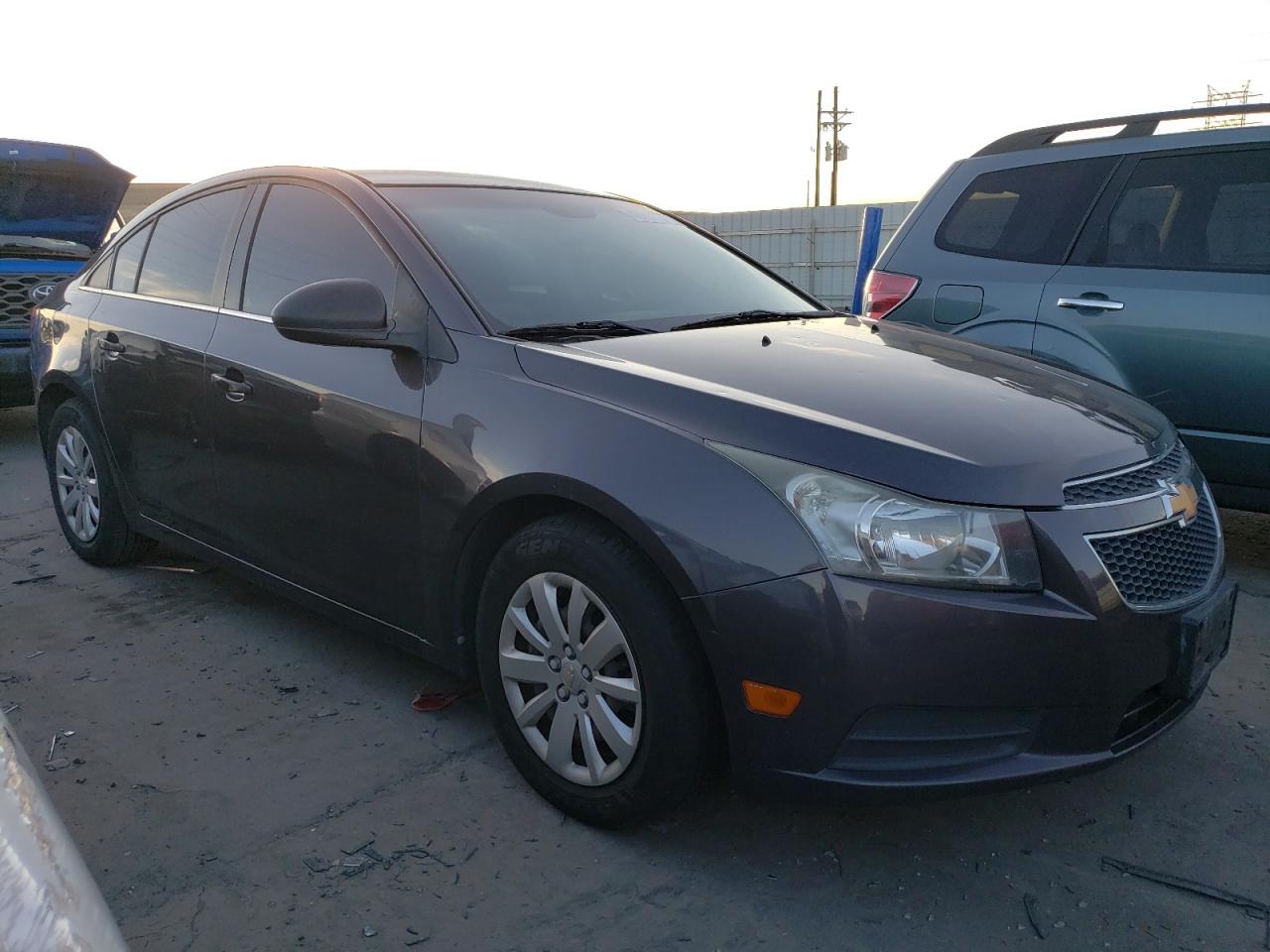 2011 Chevrolet Cruze - Image 4