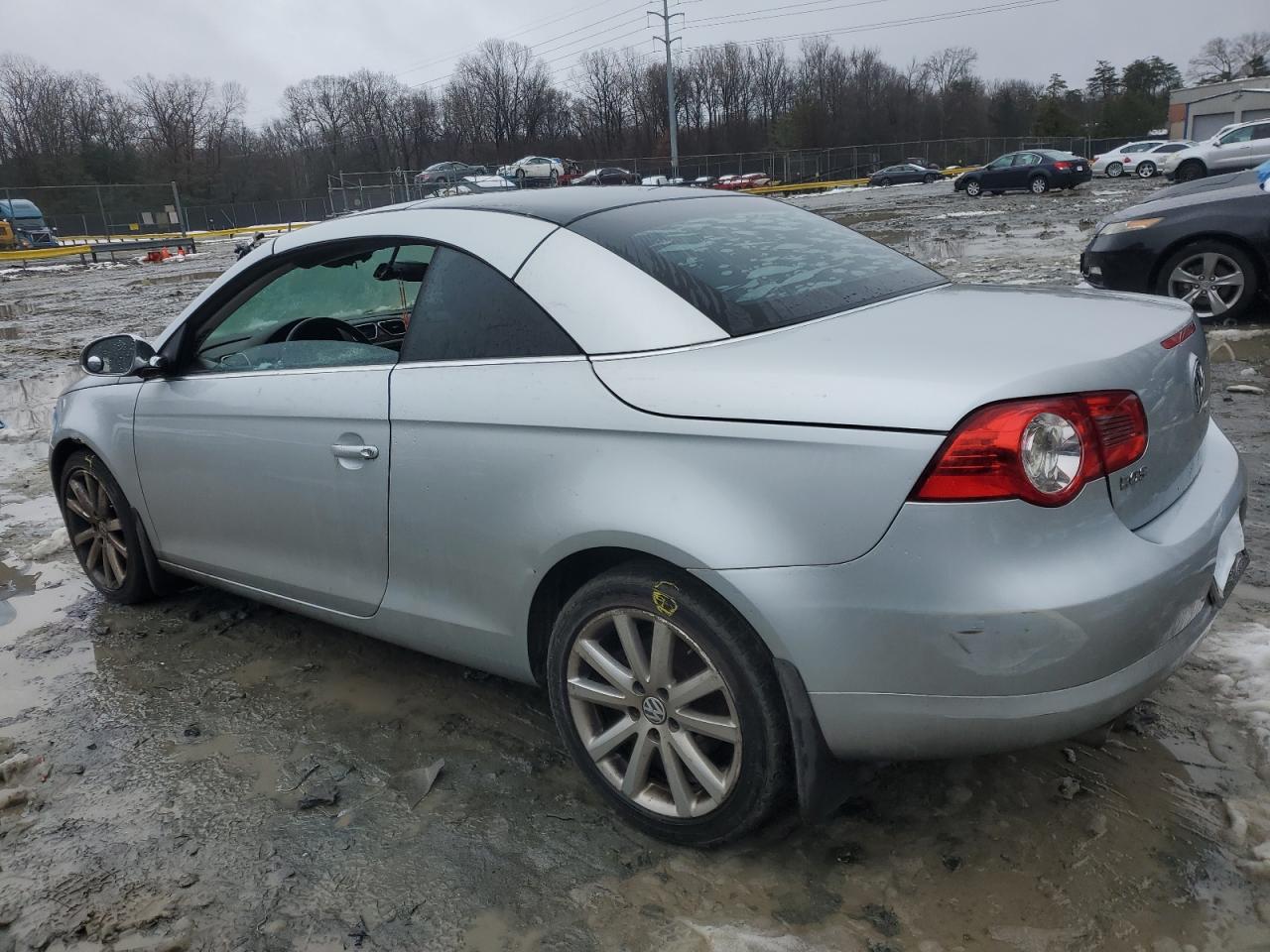2007 Volkswagen Eos - Image 2