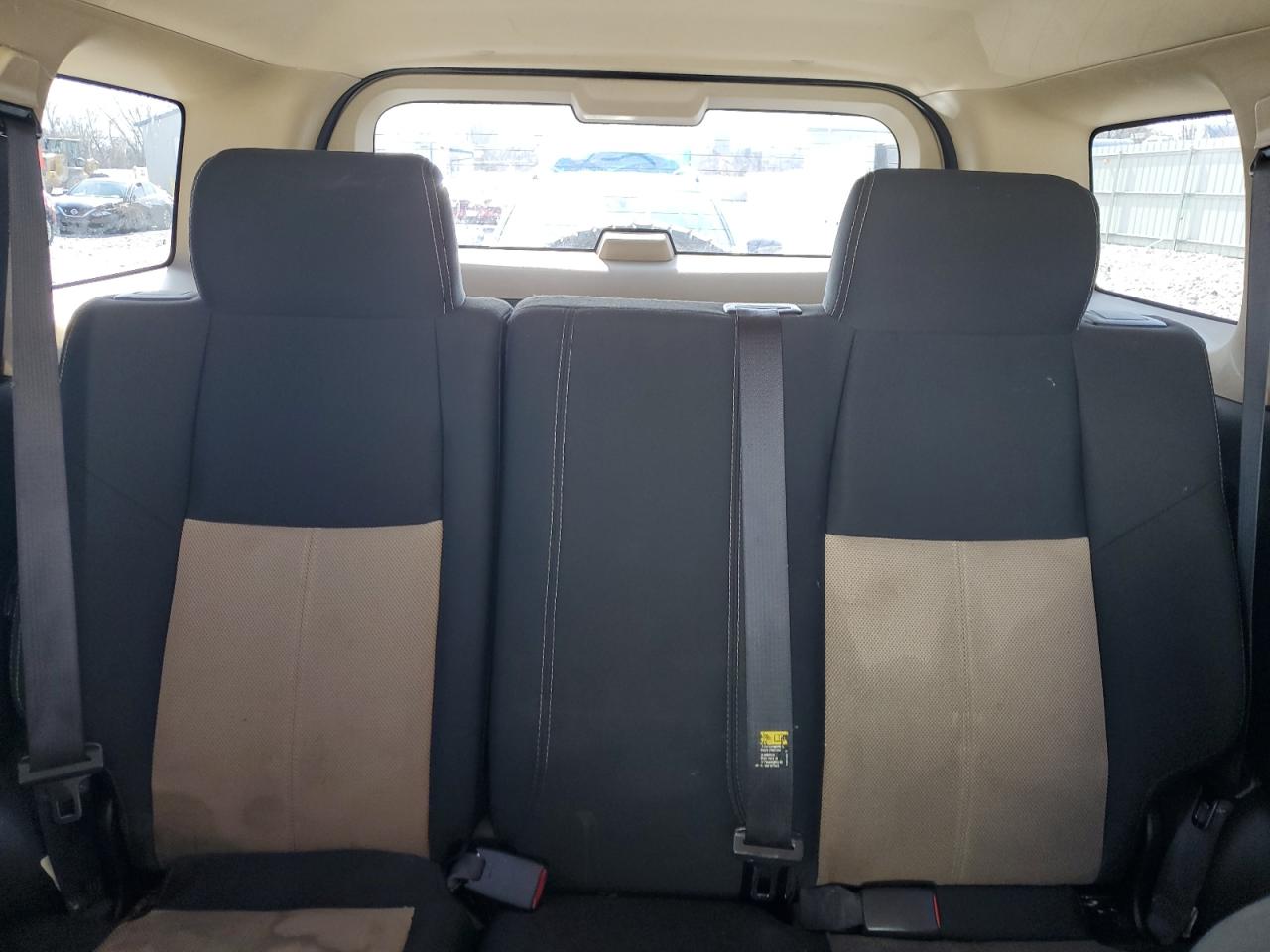 2006 Hummer H3 - Image 10