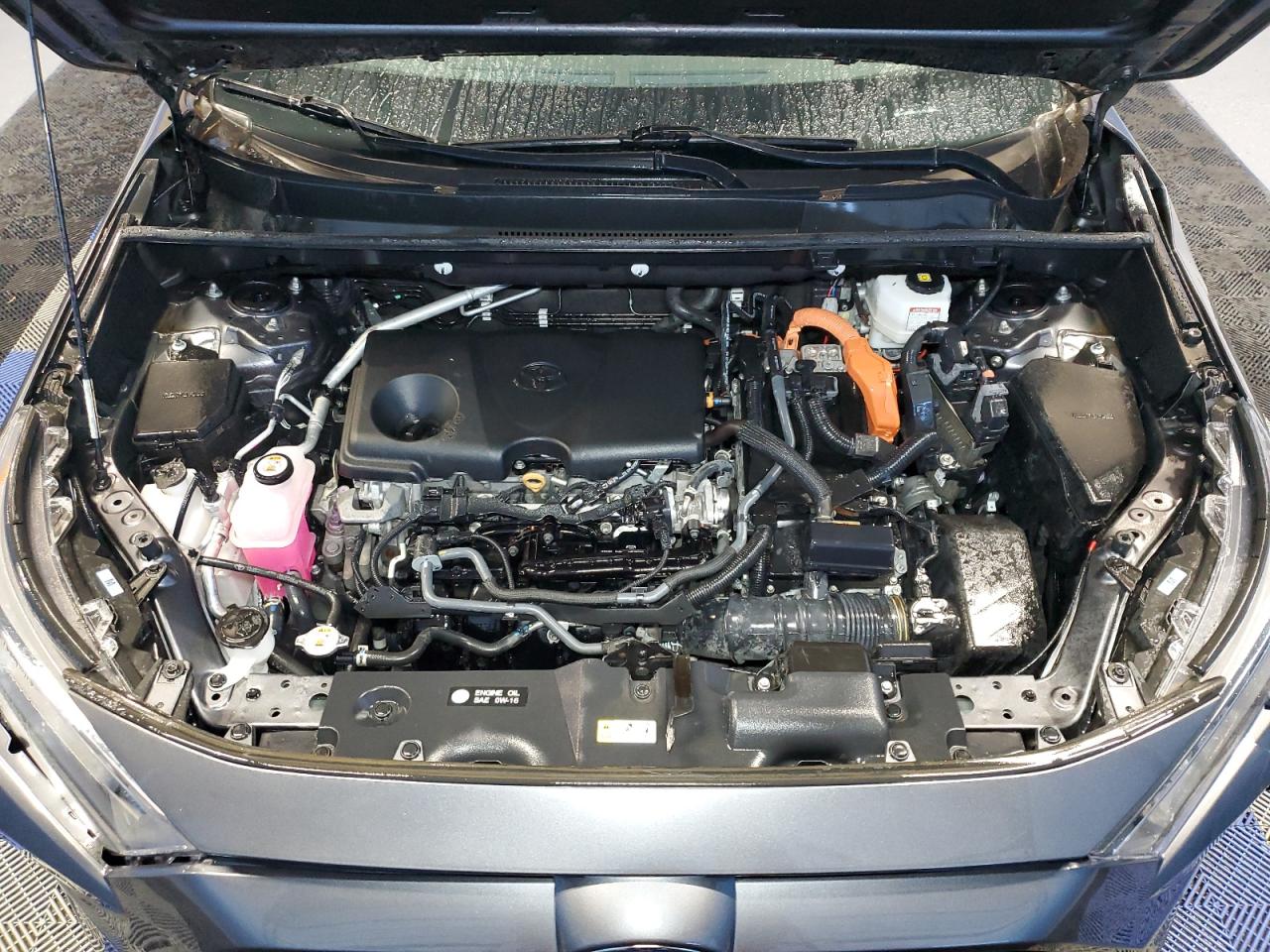 2022 Toyota RAV 4 - Image 12