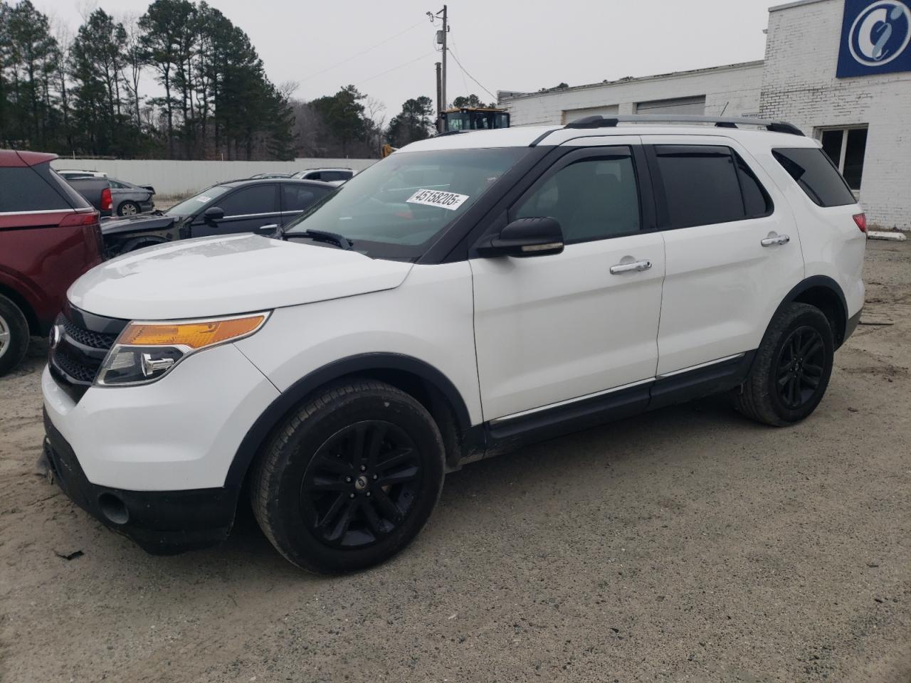 2013 Ford Explorer Xlt for Sale in Seaford, DE - Front End
