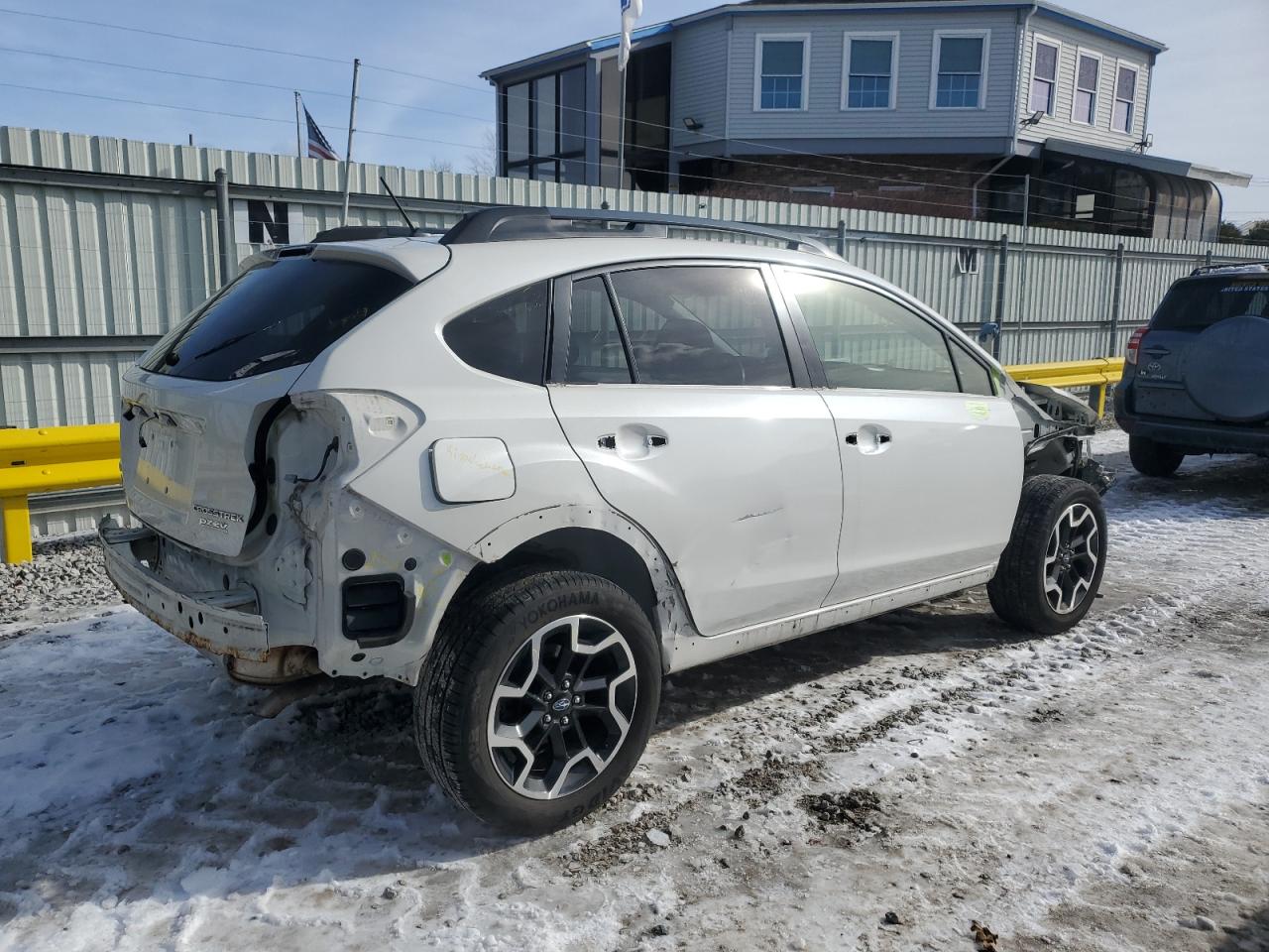 2016 Subaru XV - Image 3
