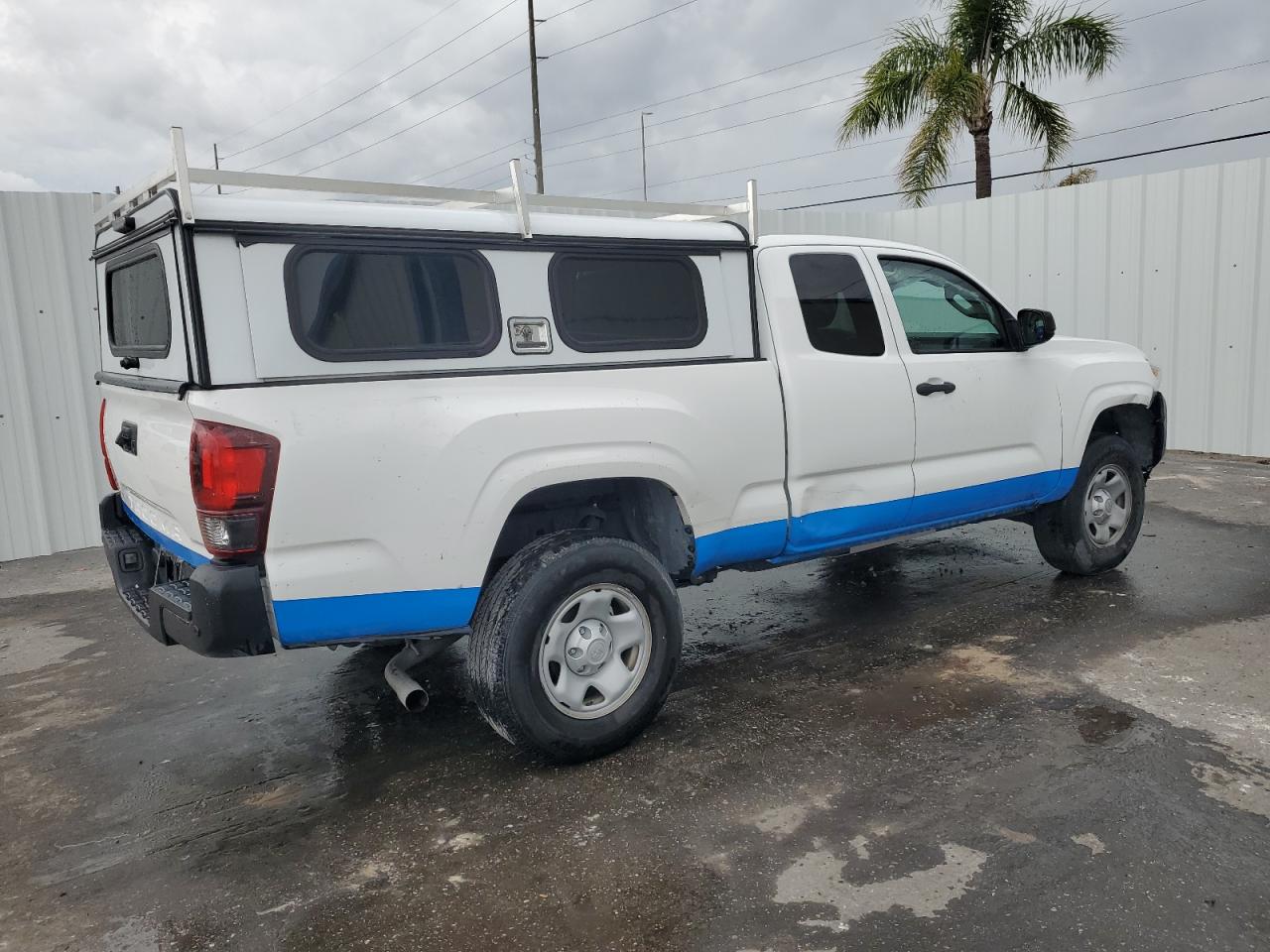 2022 Toyota Tacoma - Image 3