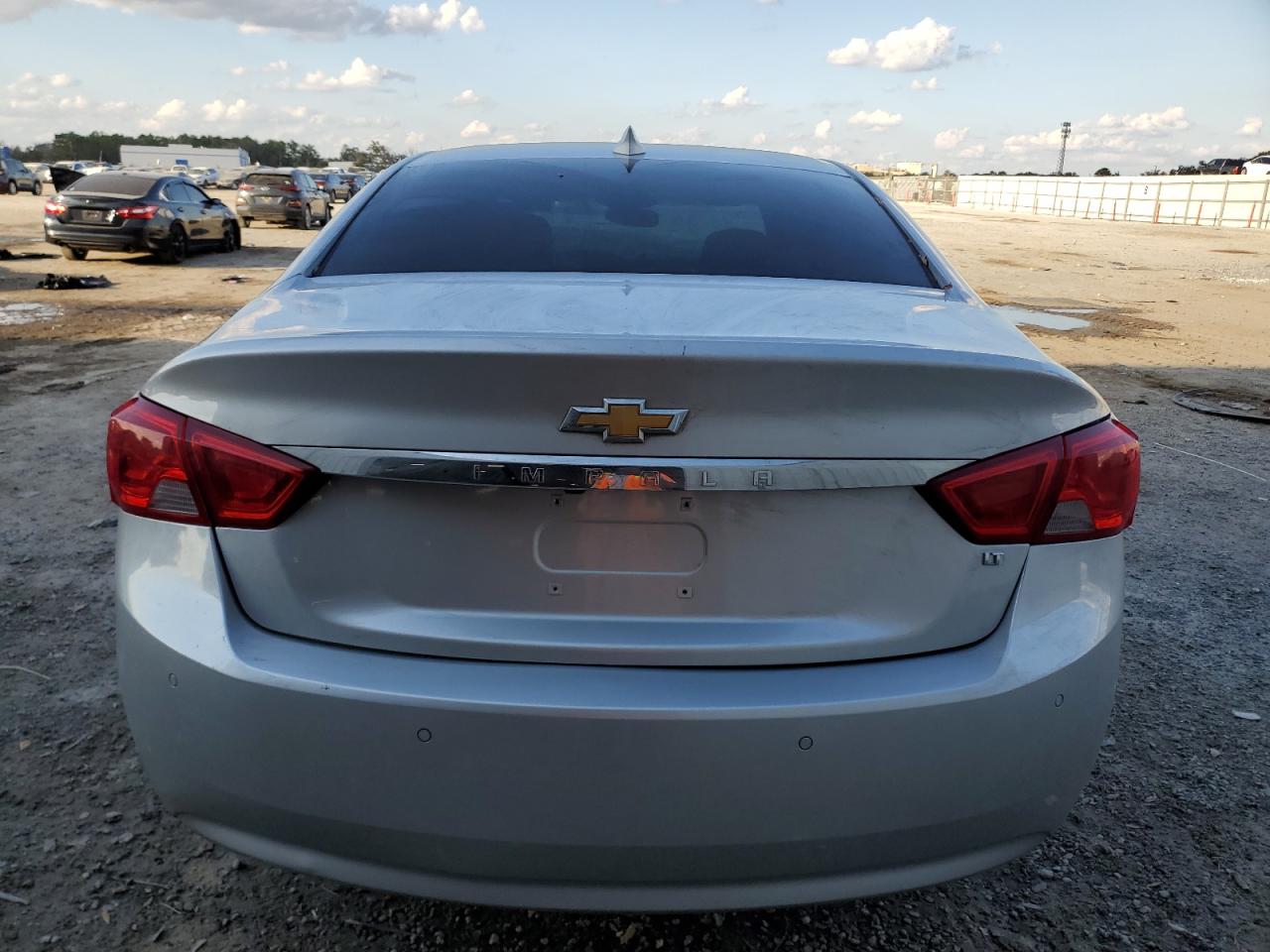 2015 Chevrolet Impala - Image 6