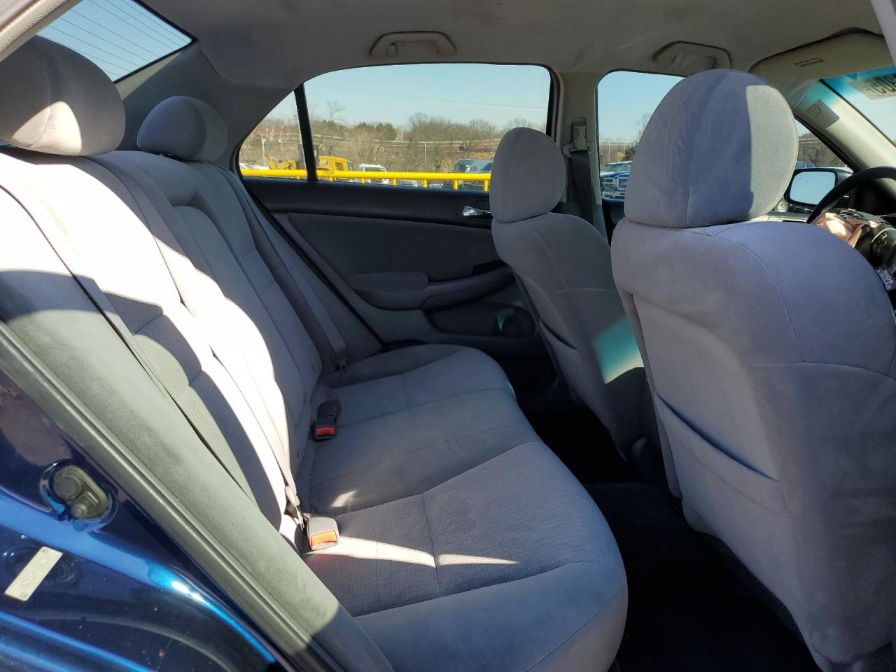 2005 Honda Accord - Image 10