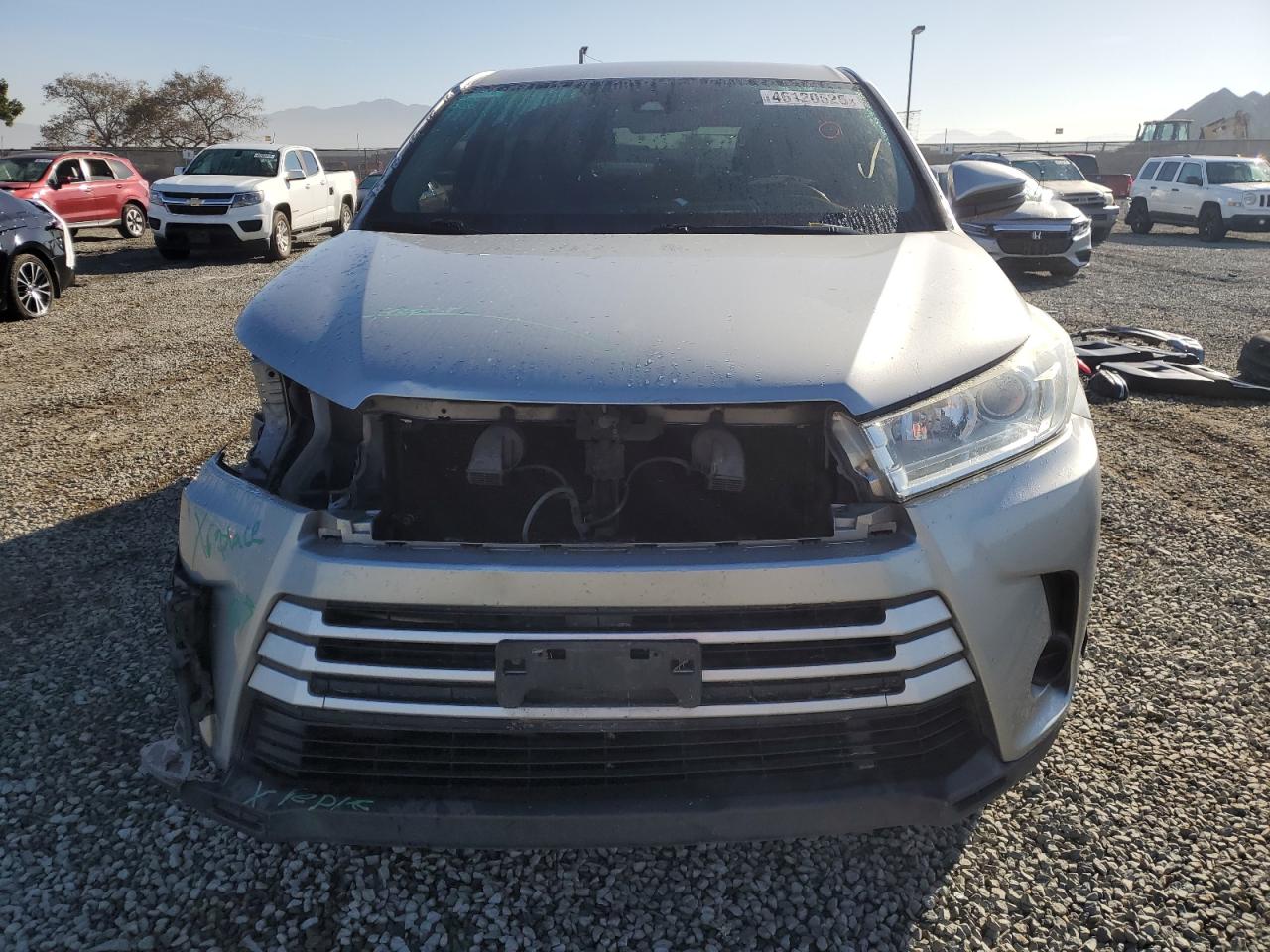 2017 Toyota Highlander - Image 5