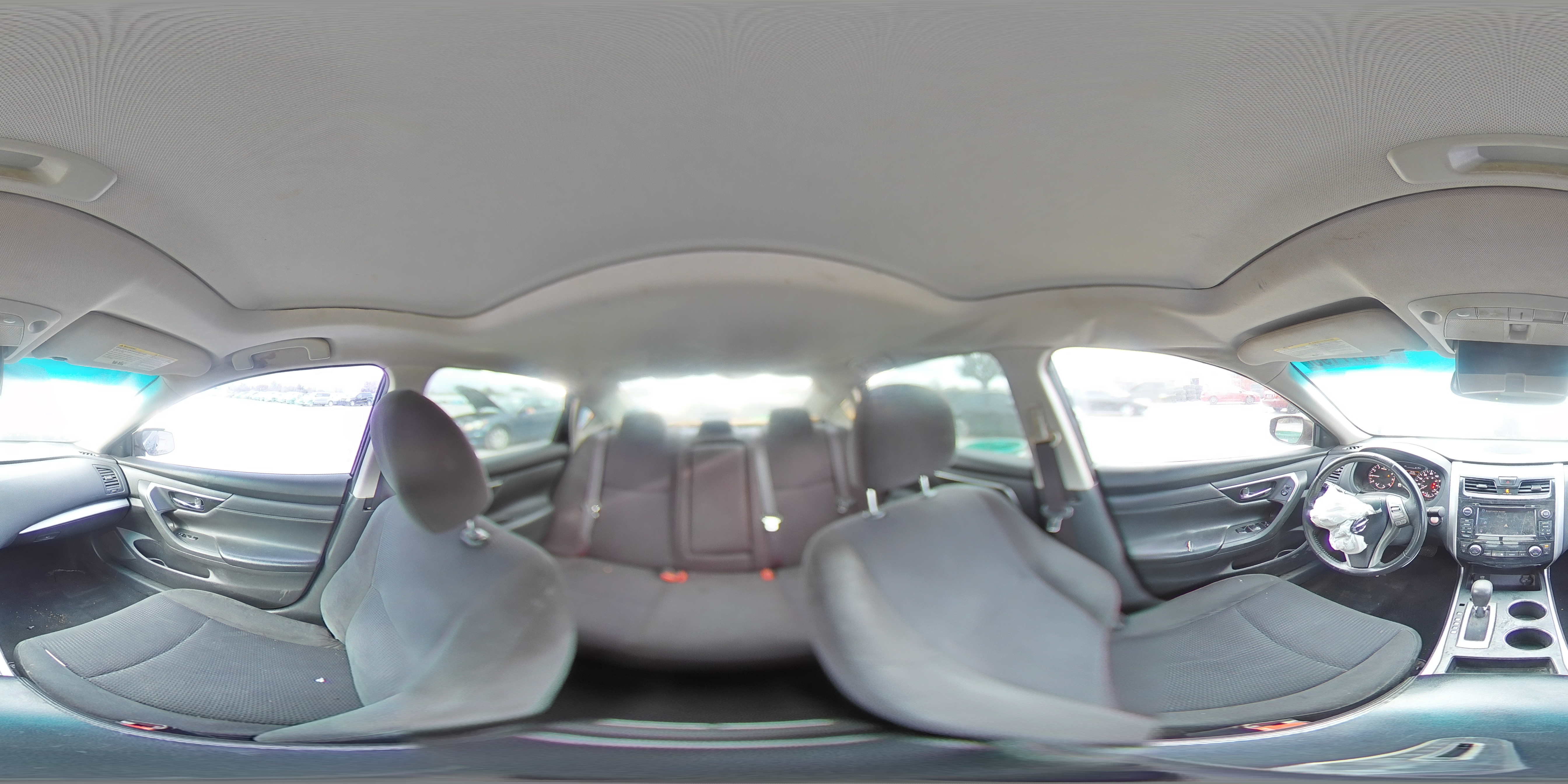 2015 Nissan Altima - Image 12
