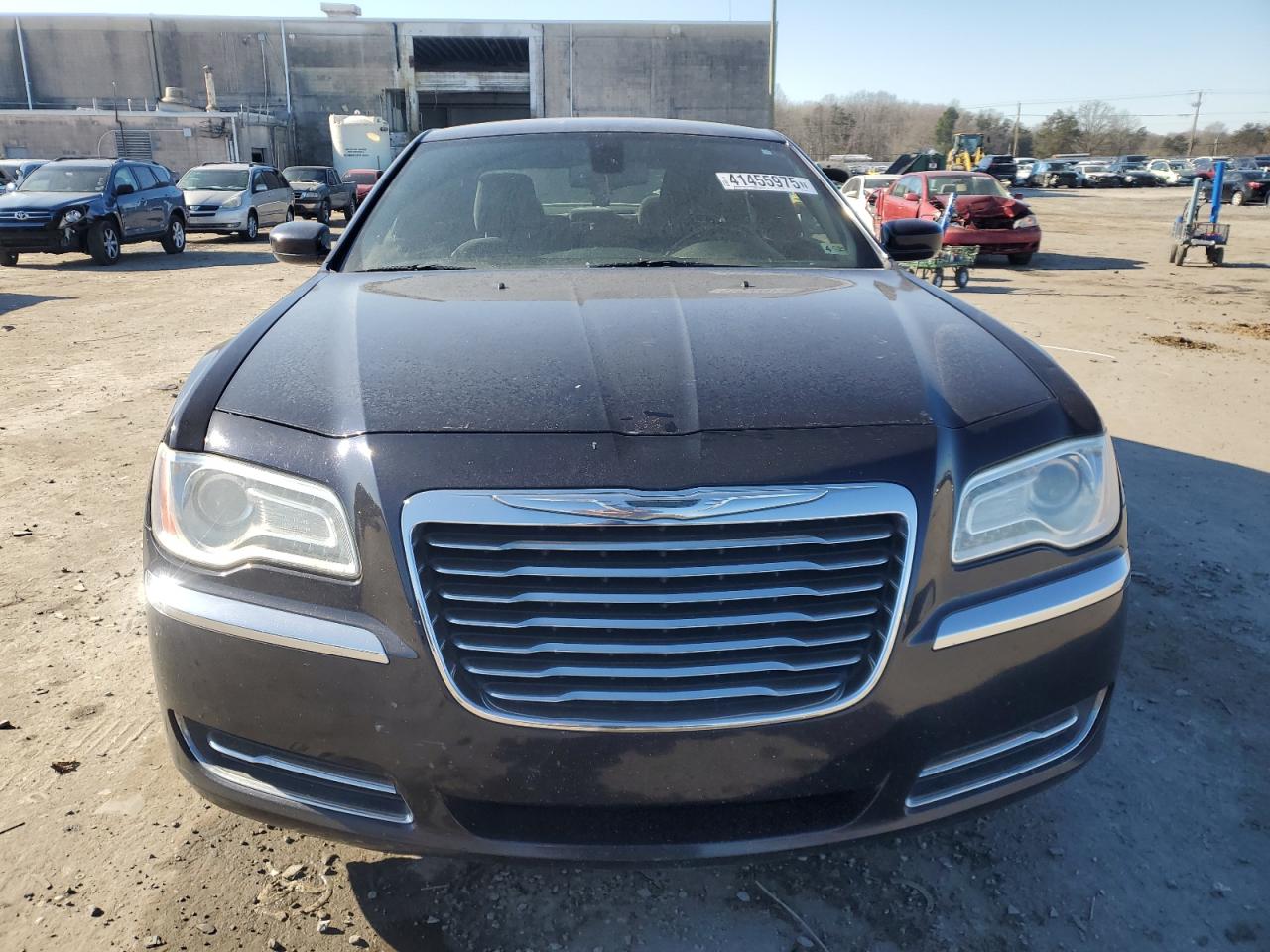 2011 Chrysler 300 - Image 5