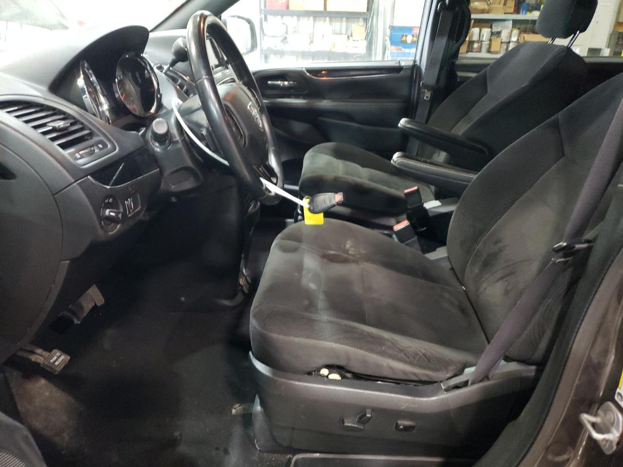 2018 Dodge Caravan - Image 7