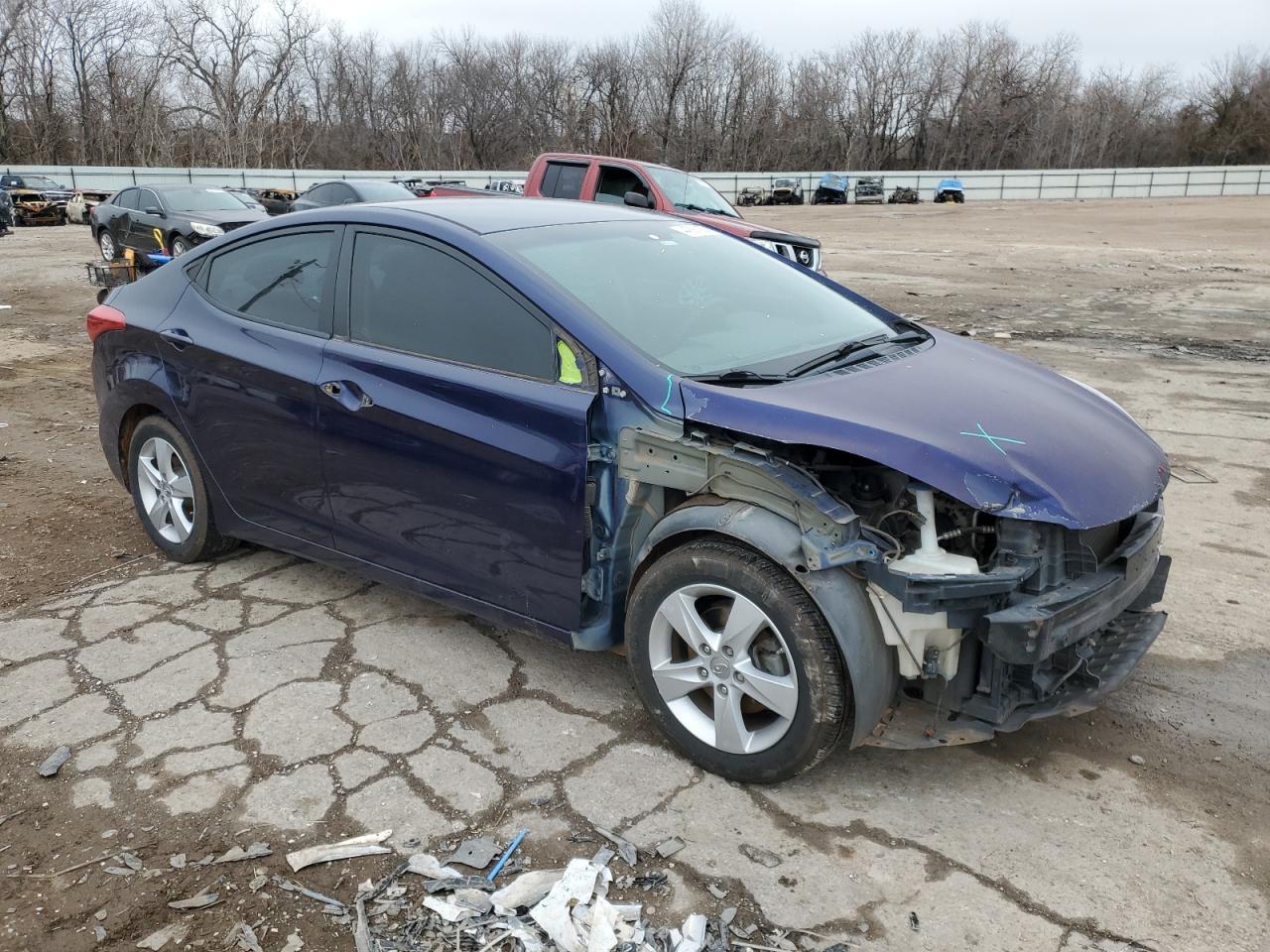 2013 Hyundai Elantra - Image 4