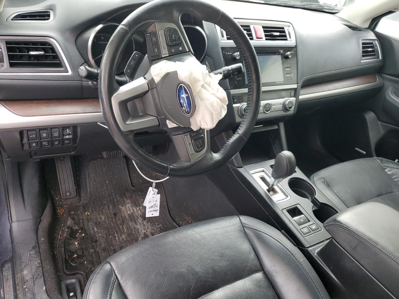 2015 Subaru Outback - Image 8