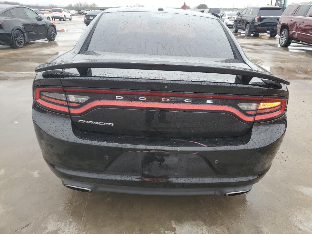 2018 Dodge Charger - Image 6