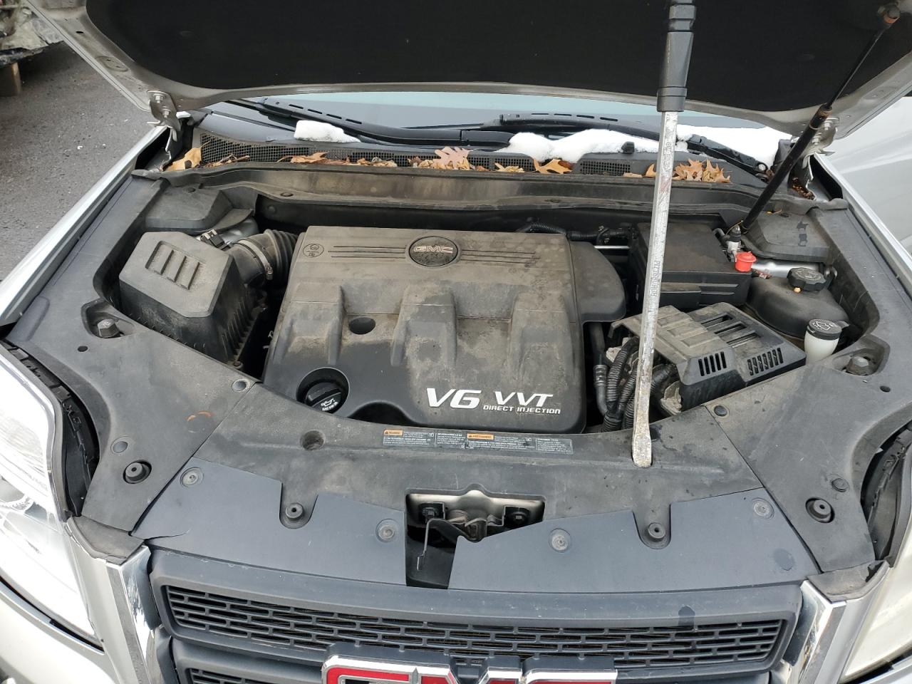 2011 GMC Terrain - Image 14
