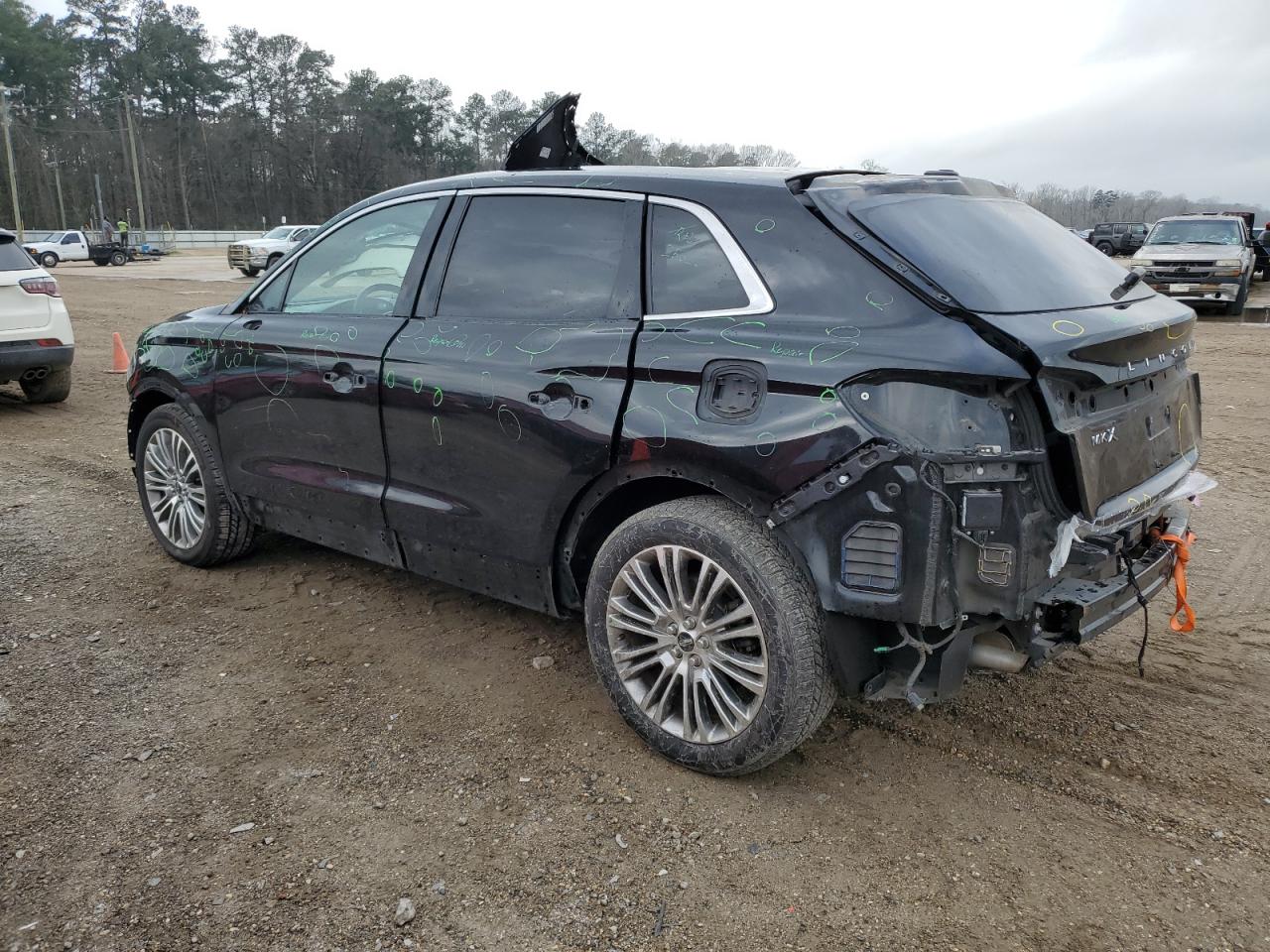 2018 Lincoln MKX - Image 2