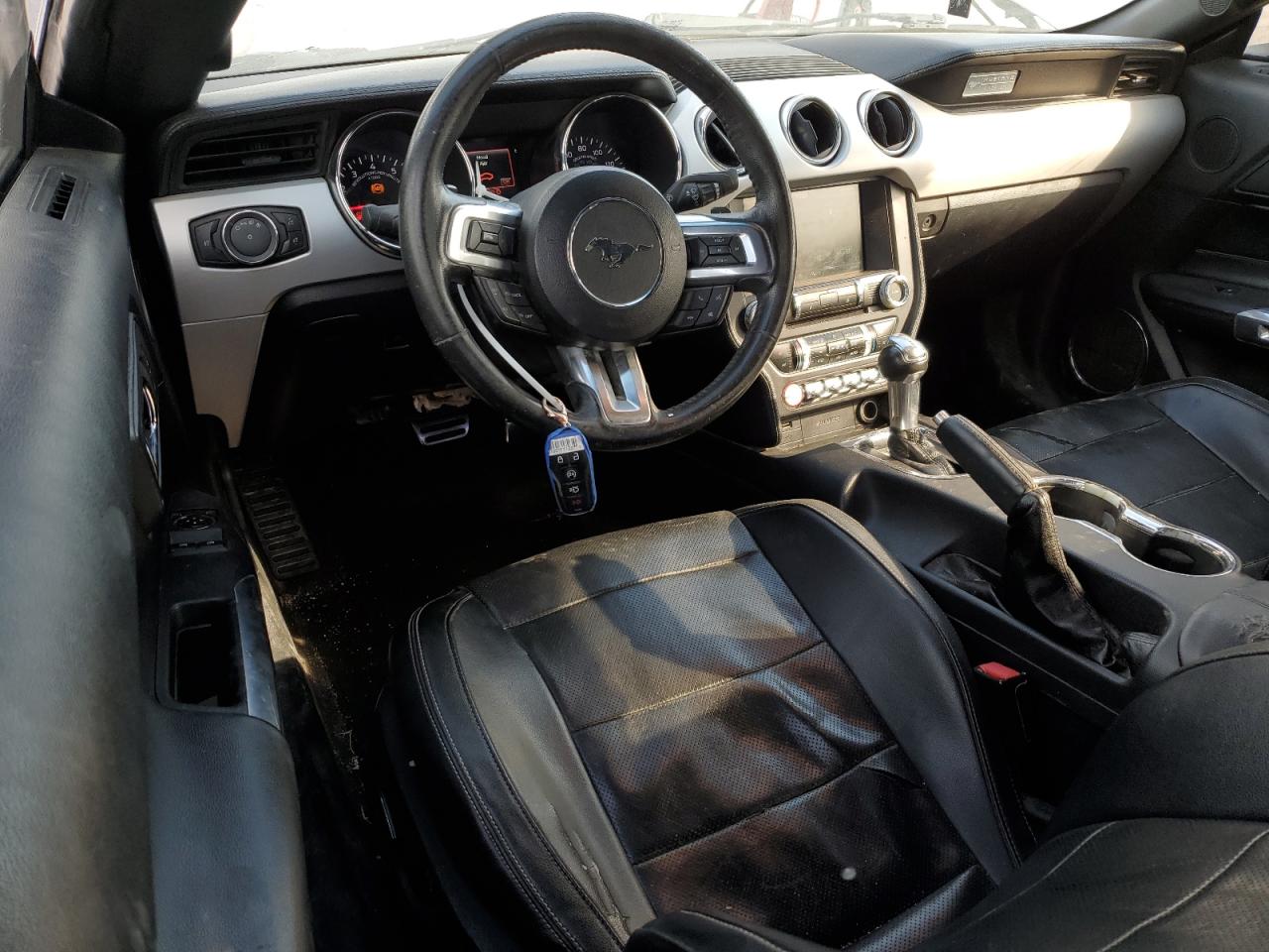 2015 Ford Mustang - Image 8