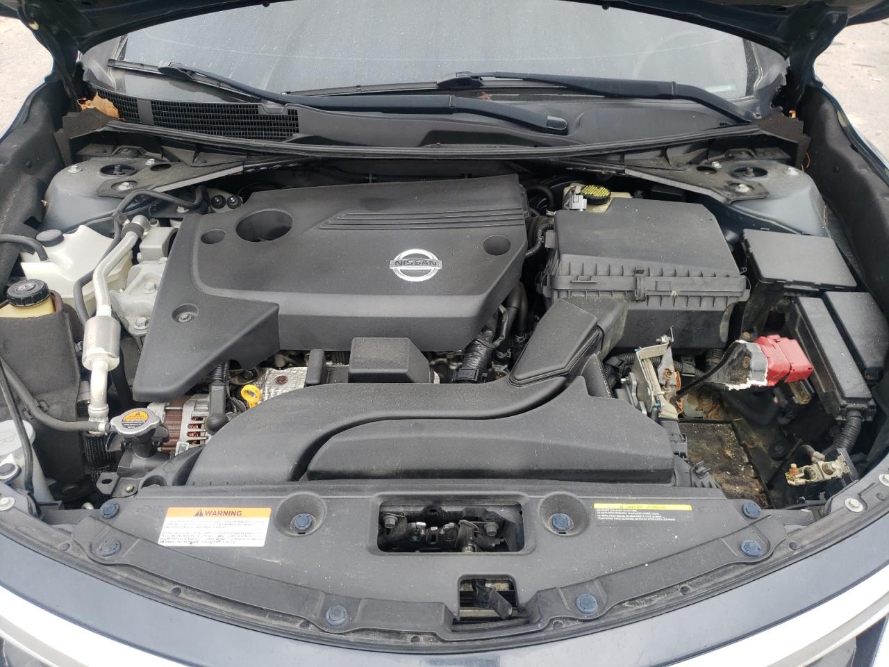 2015 Nissan Altima - Image 12