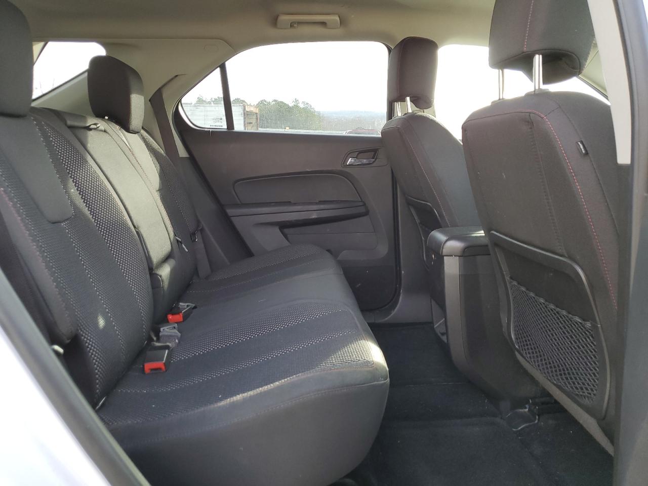 2015 Chevrolet Equinox - Image 11