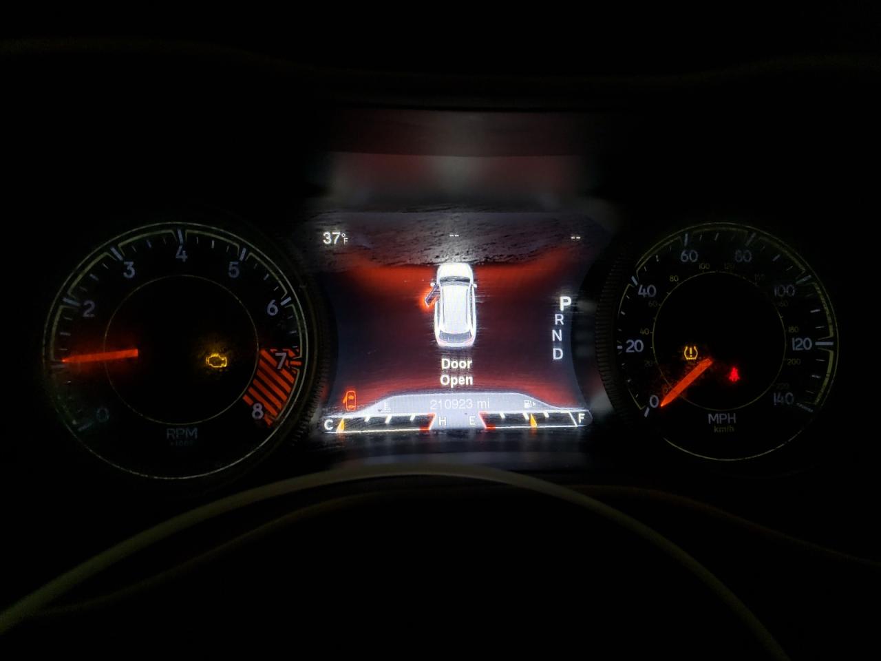 2015 Jeep Grand Cherokee - Image 9