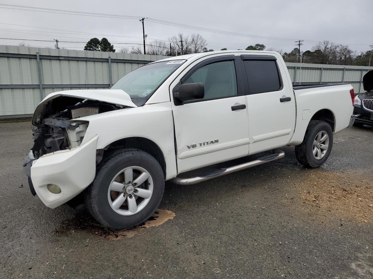 2010 Nissan Titan - Image 1