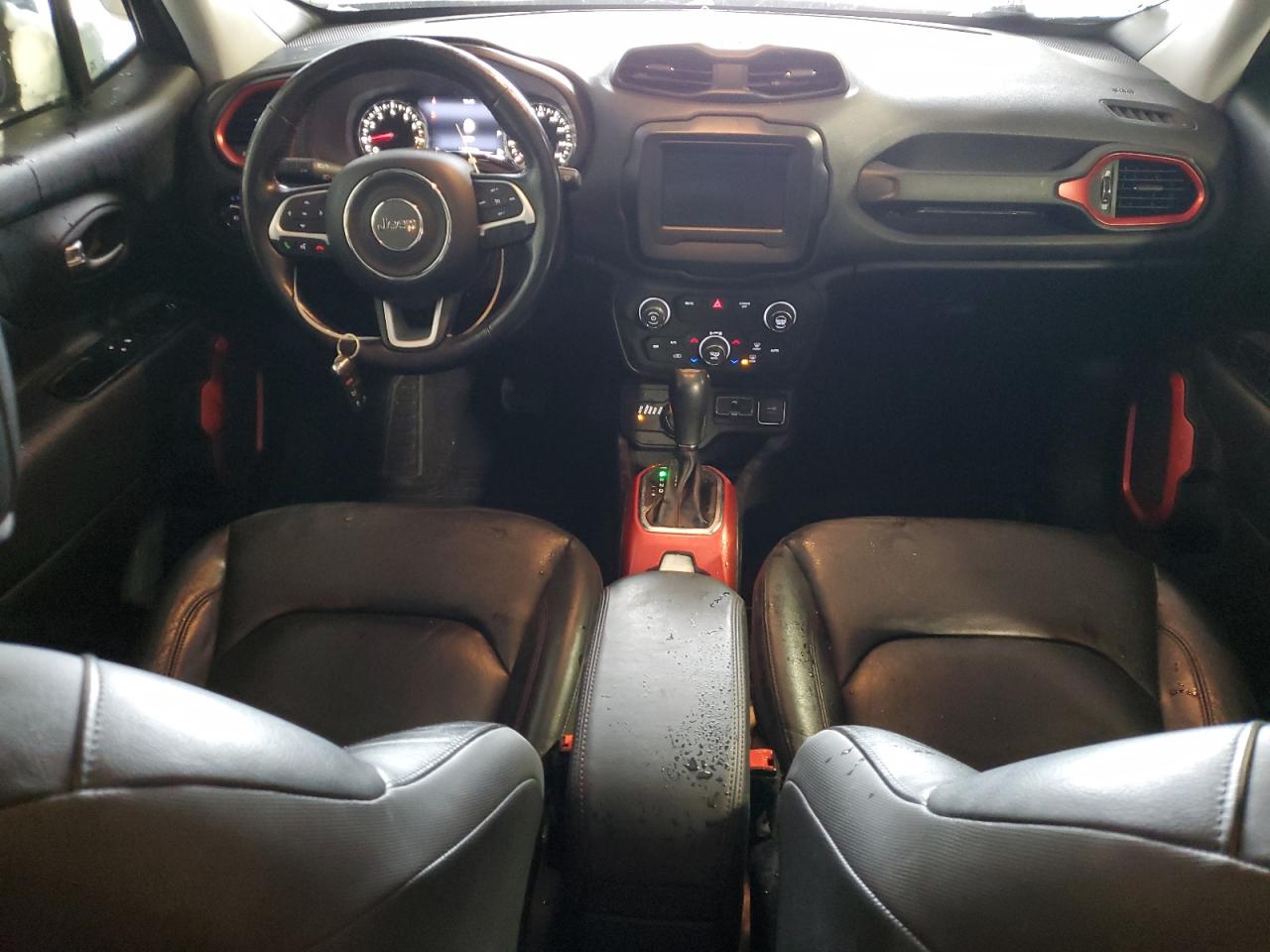 2018 Jeep Renegade - Image 8